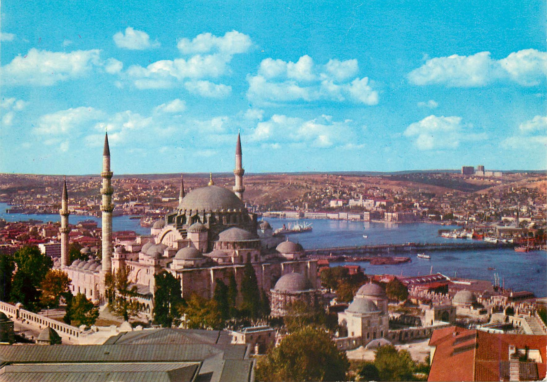 CPM Istanbul Turkey The Mosque of Soliman the Magnificent and Golden Korn
