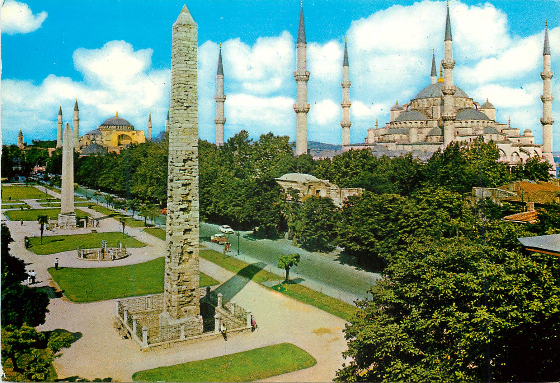 CPM Istanbul Turkey Hippodrome et la mosquee bleue