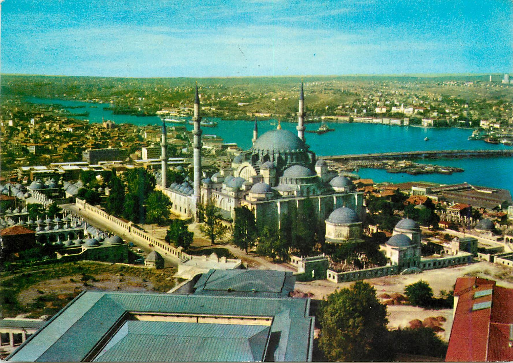 CPM Istanbul Turkey Vue generale de la mosquee Suleyman iye