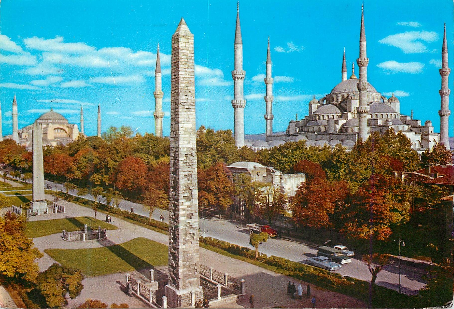 CPM Istanbul Turkey Hippodrome et la mosqee bleue