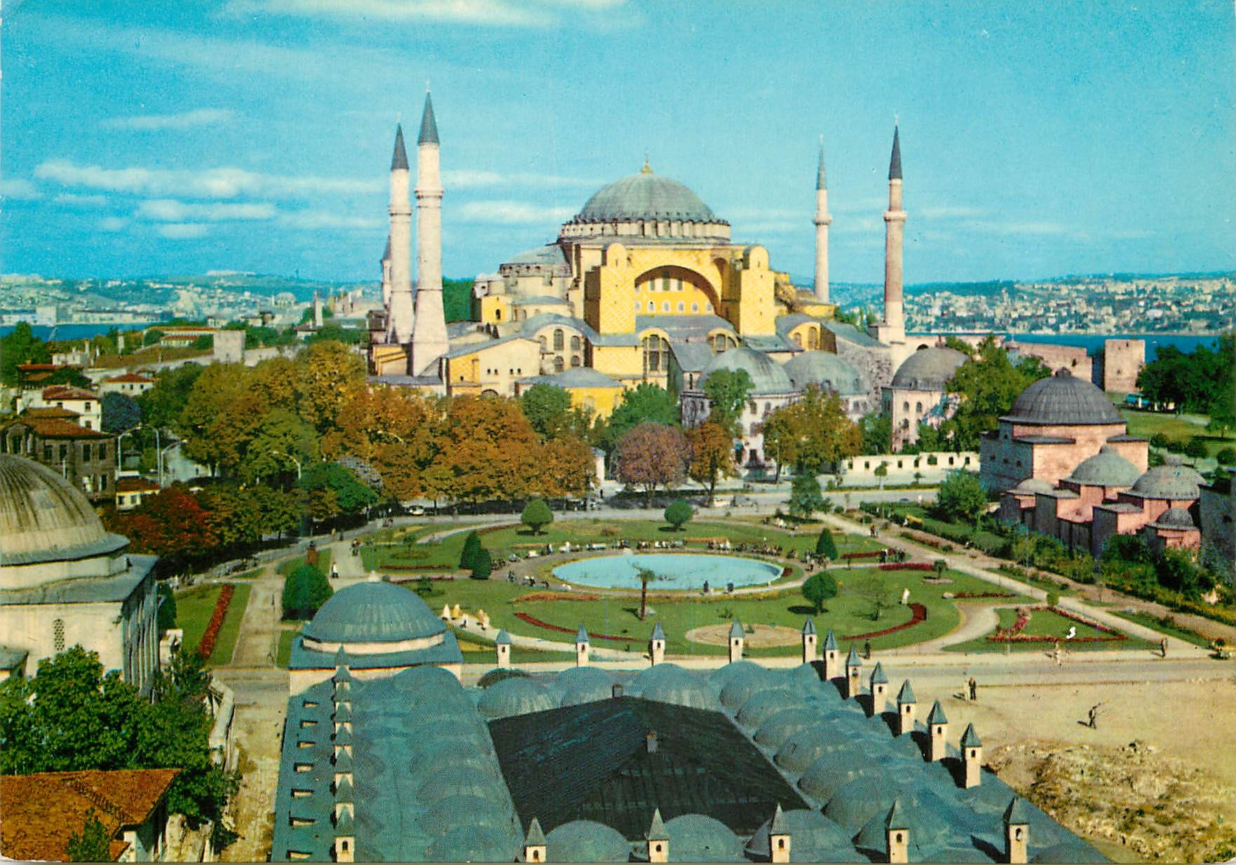 CPM Istanbul Turkey Musee de St Sophie