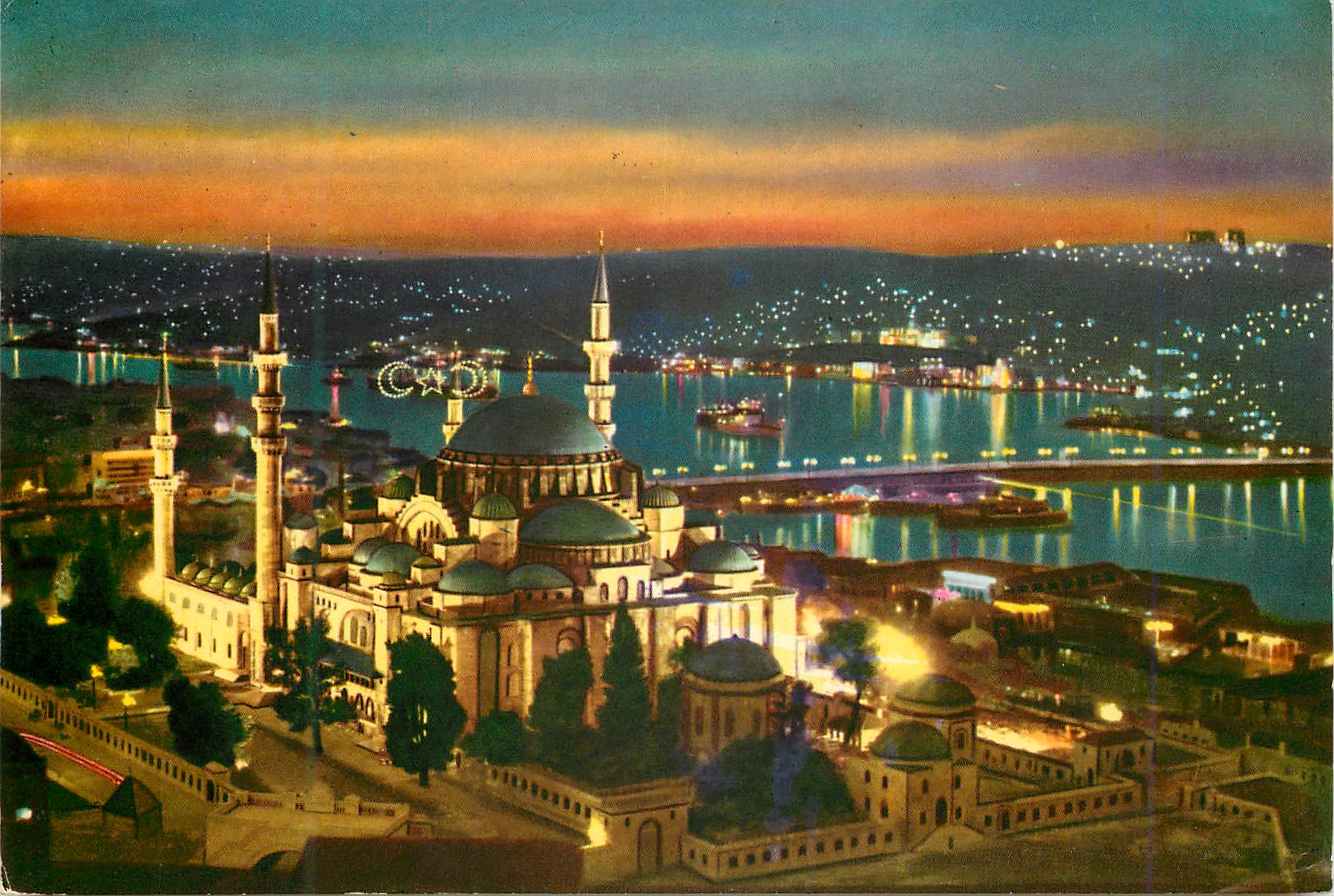 CPM Istanbul Turkey La Mosquee de Soliman le Magnifique la Corne d'Or et le Pont Atakurk vue nocturne