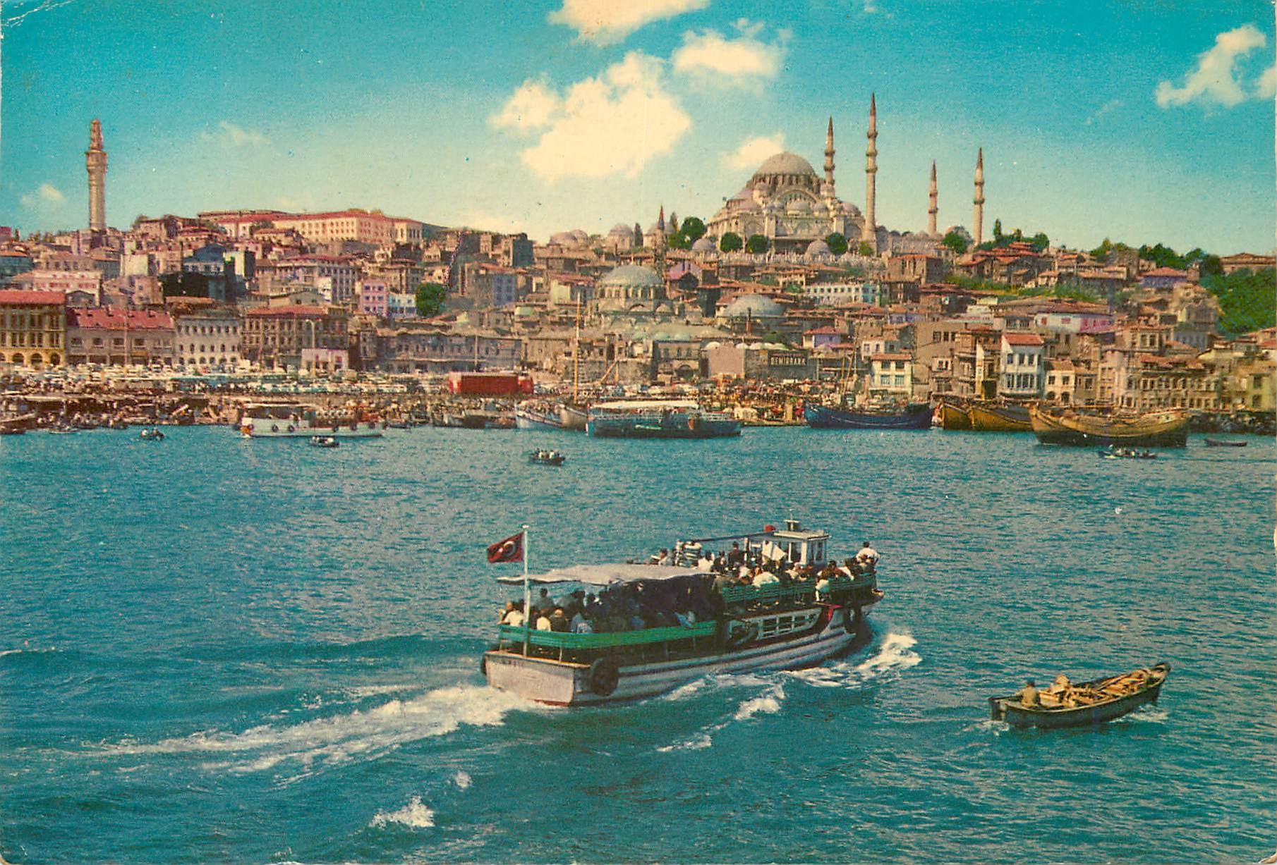 CPM Istanbul Turkey La Corne d'or et la Mosquee de Soliman le Magnifique