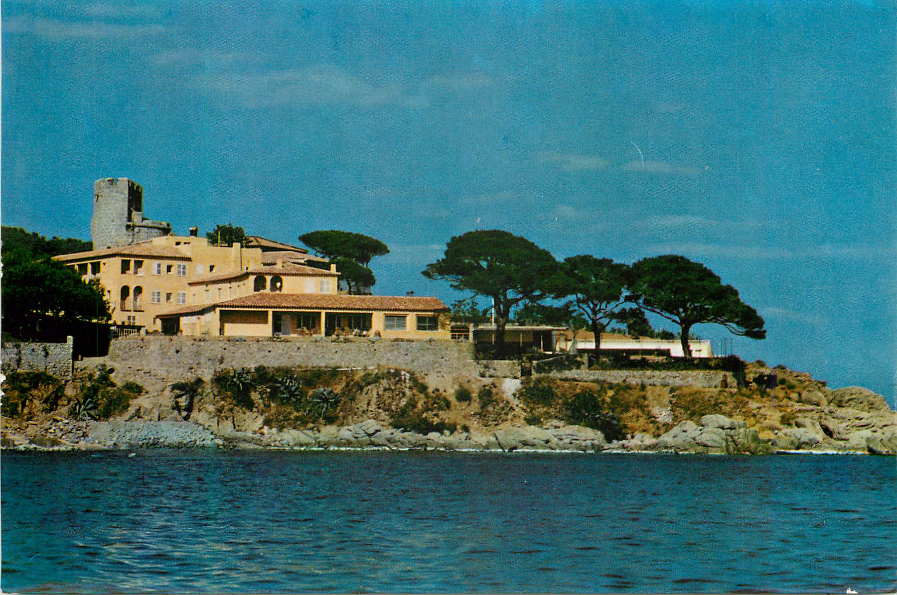 CPM Calella (Barcelona) Calella de palafrugell Costa Brava Hotel la Torre
