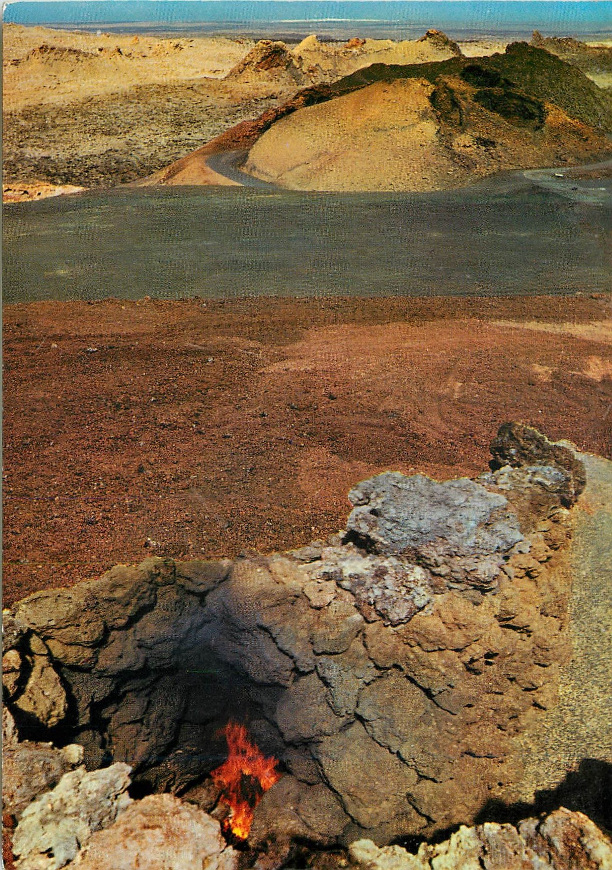 CPM Islas canarias lanzarote la cratere de la montagne de feu