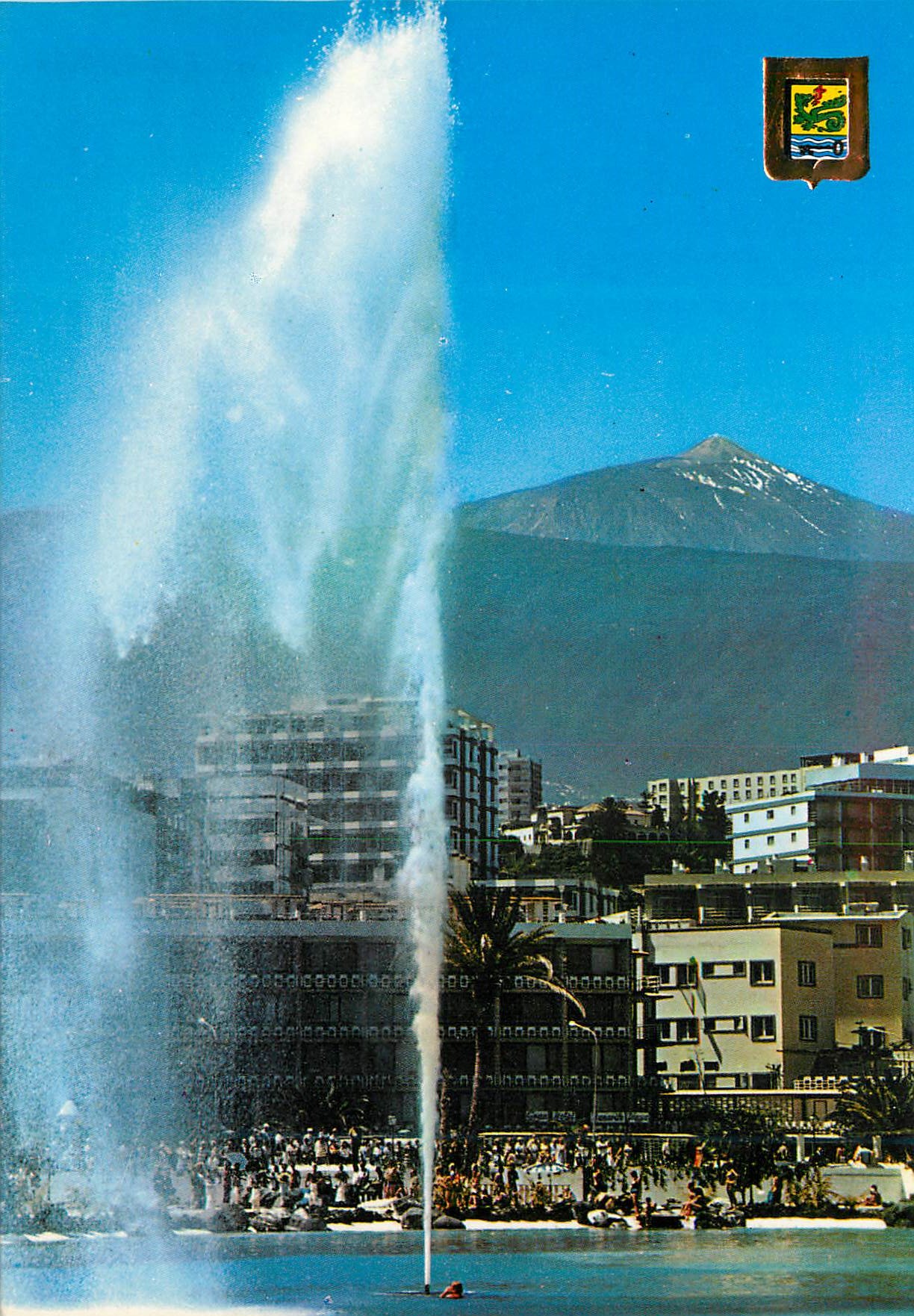 CPM Puerto de la cruz (Tenerife) detail depuis le lac martianez et le teide au fond