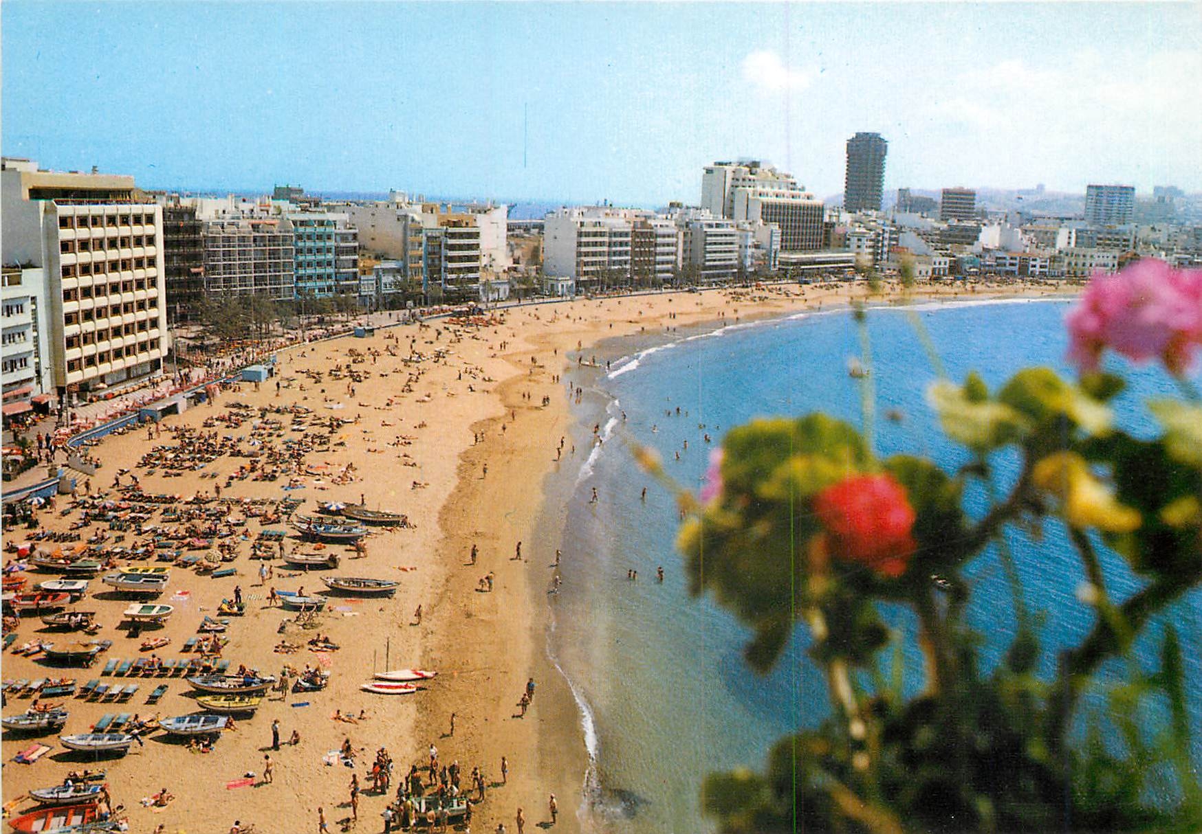 CPM Gran canaria vue partielle plage des canteras