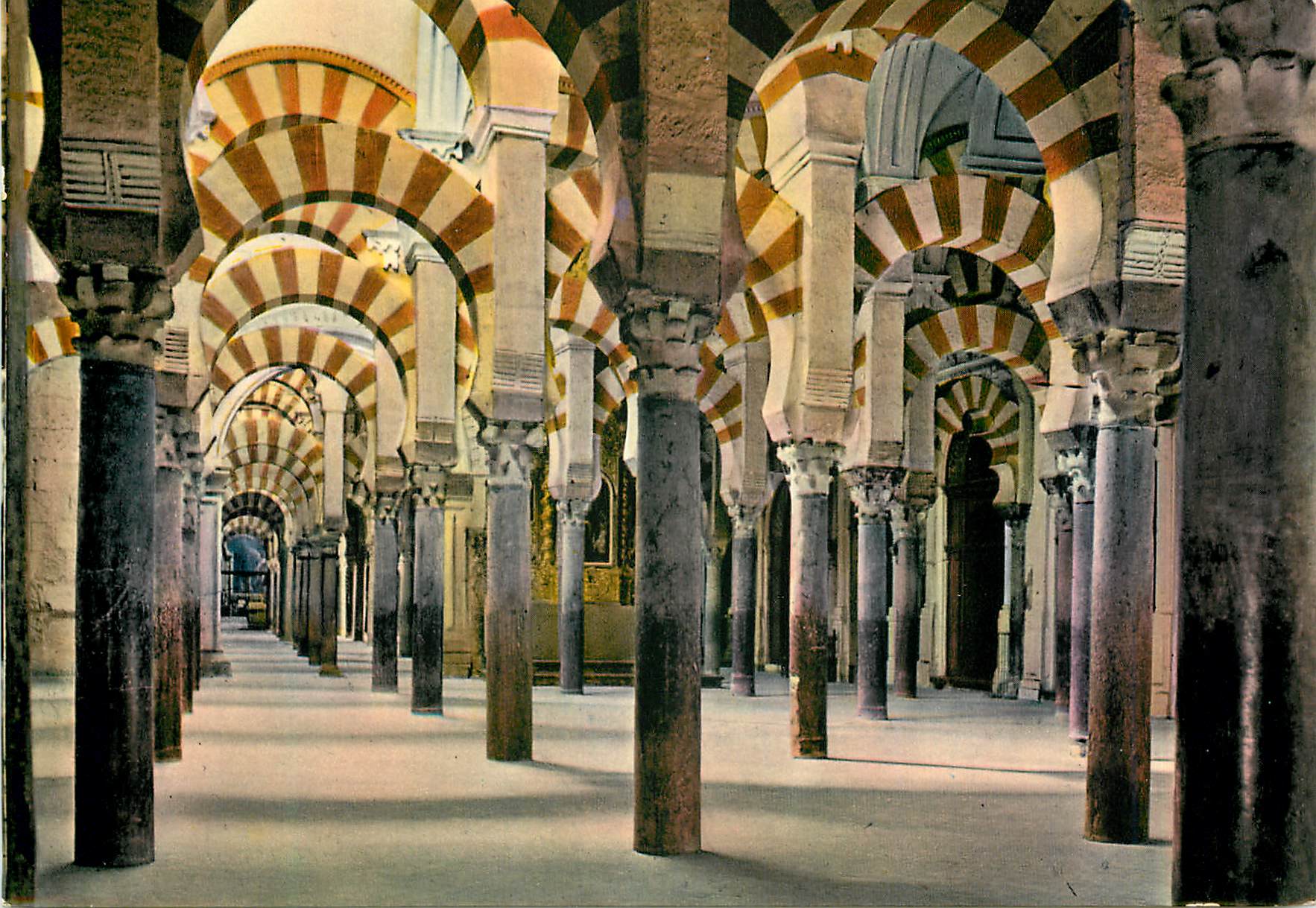 CPM Cordoba La Mezquita Labyrinthe de colonnes