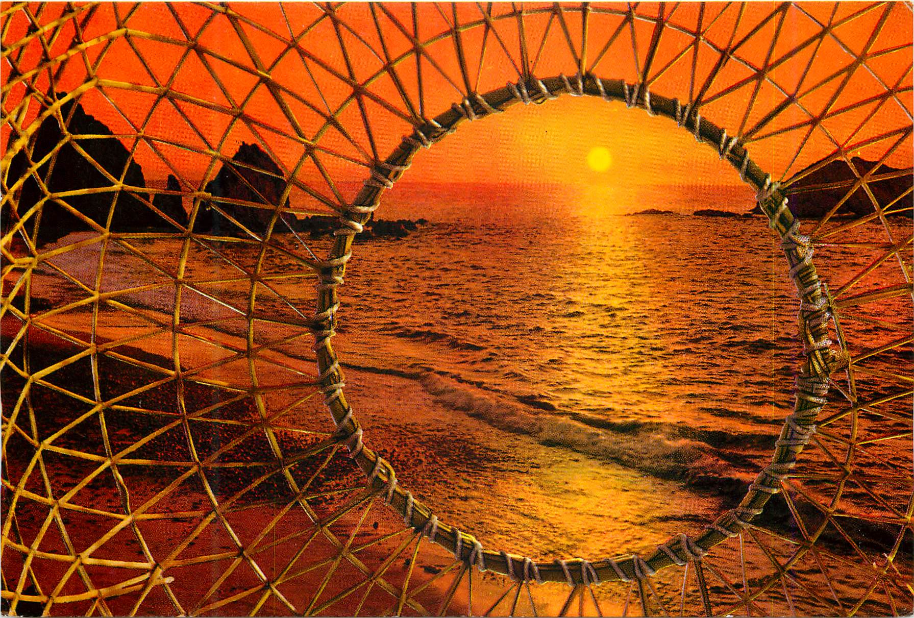 CPM Cataluna Tipica Voici un original et rougeatre lever-soleil Peche