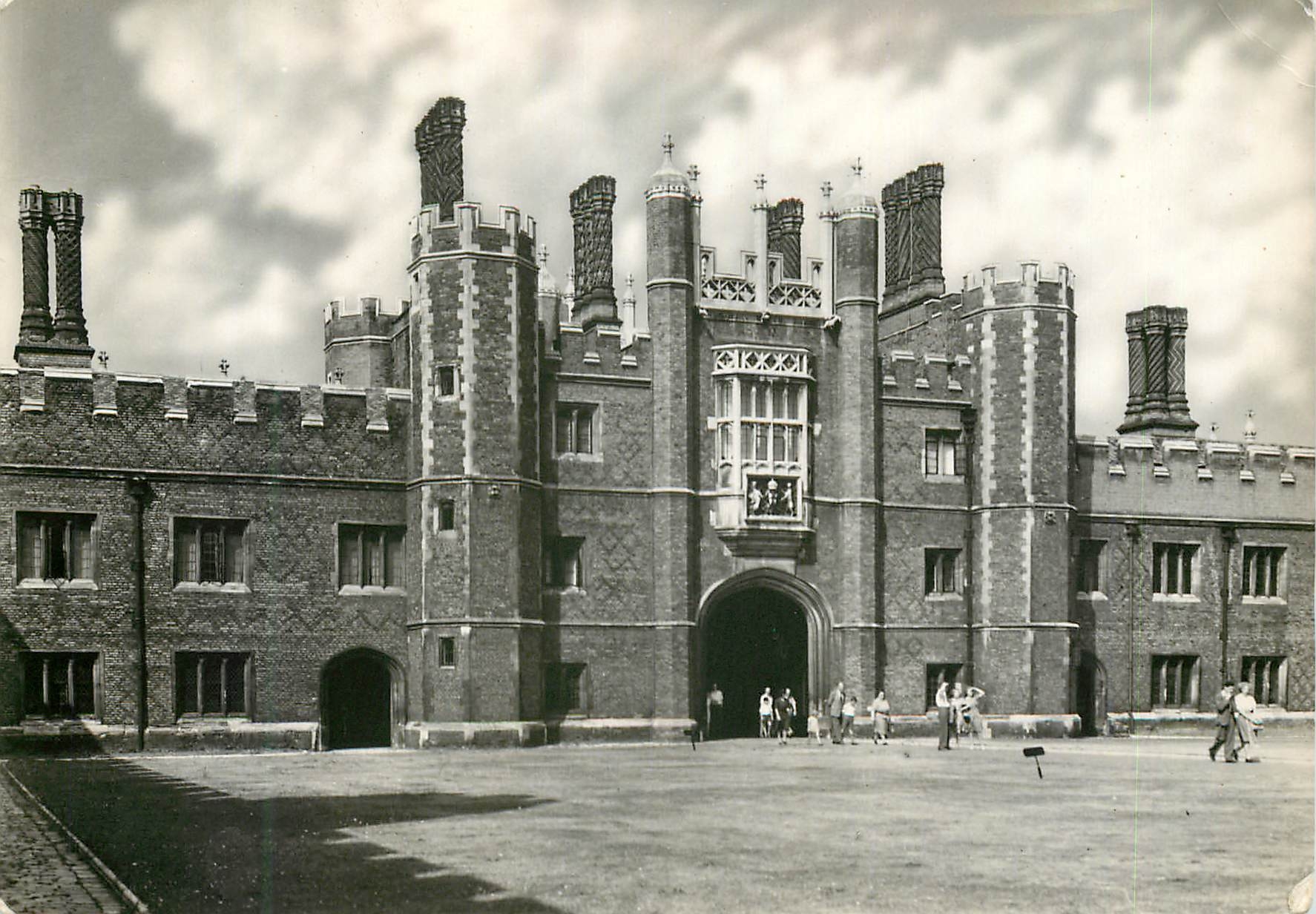 CPM Hampton Court Palace The Great Gatehouse (Early 16th Century) from the Base Court