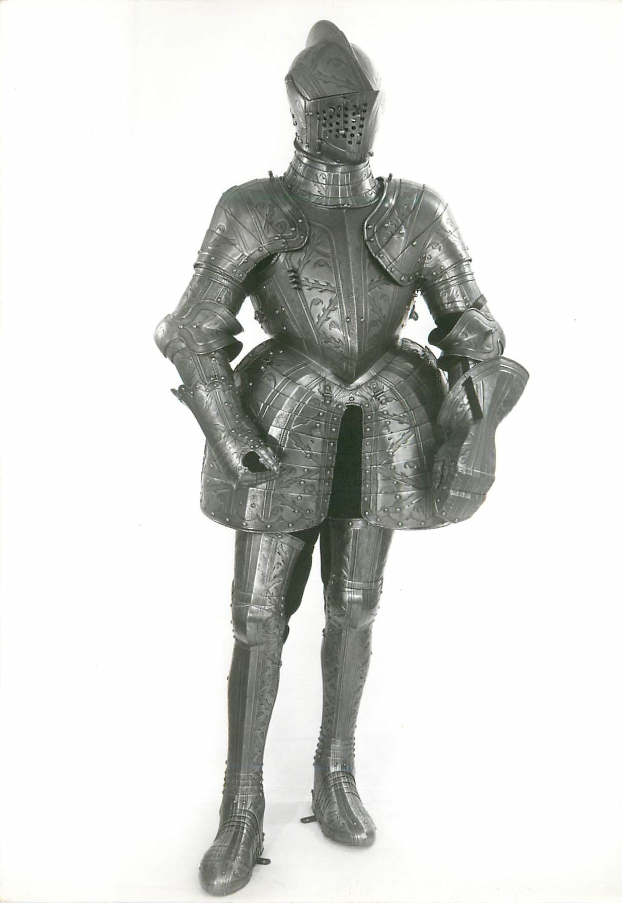 CPM Tower of London Armouries Militaria Robert Dudley Earl of Leicester favorite of Queen Elizabeth I made at Greenwich