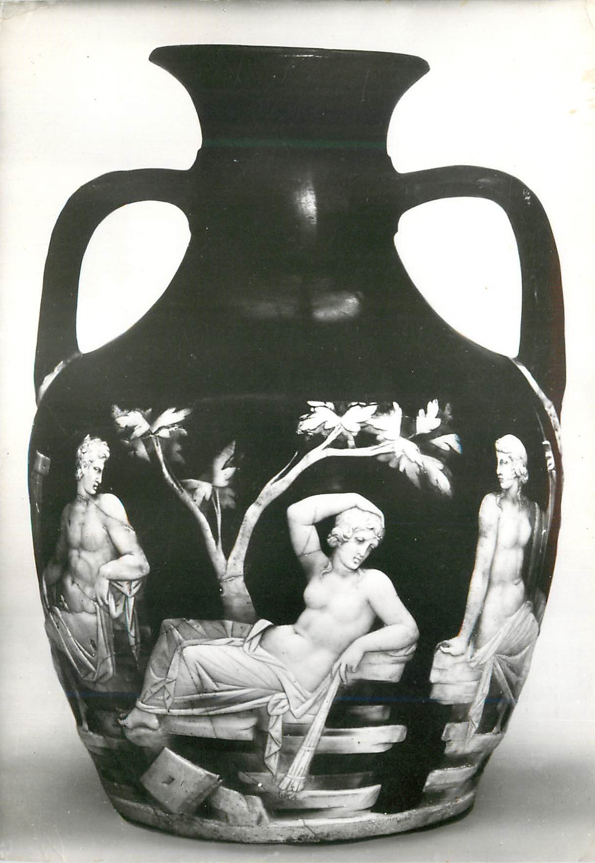 CPM The Portland Vase Peleus Thetis and Aphrodite