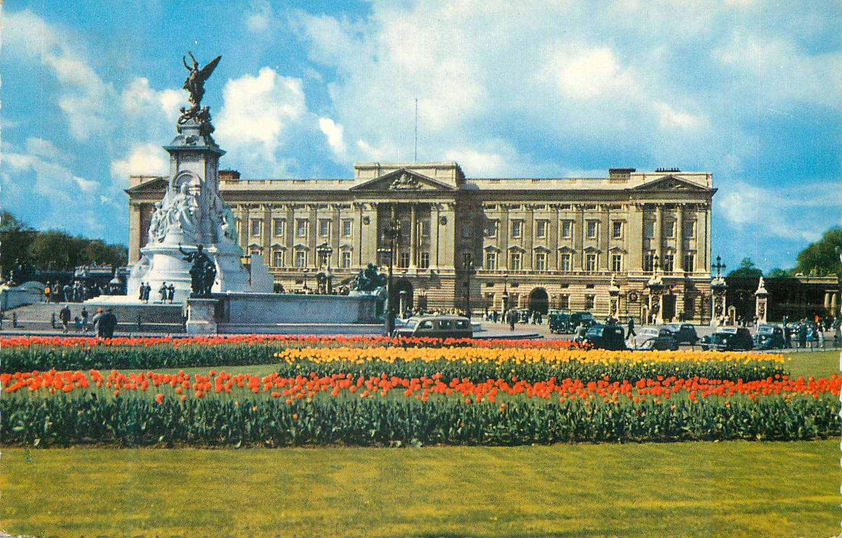 CPM Buckingham Palace London The London residence of the reigning Monarch 