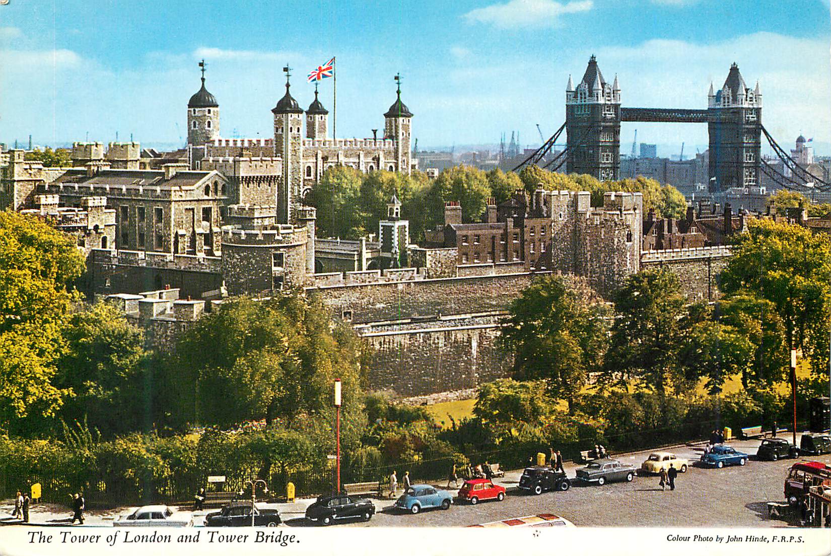 CPM The Tower of London and Tower Bridge 