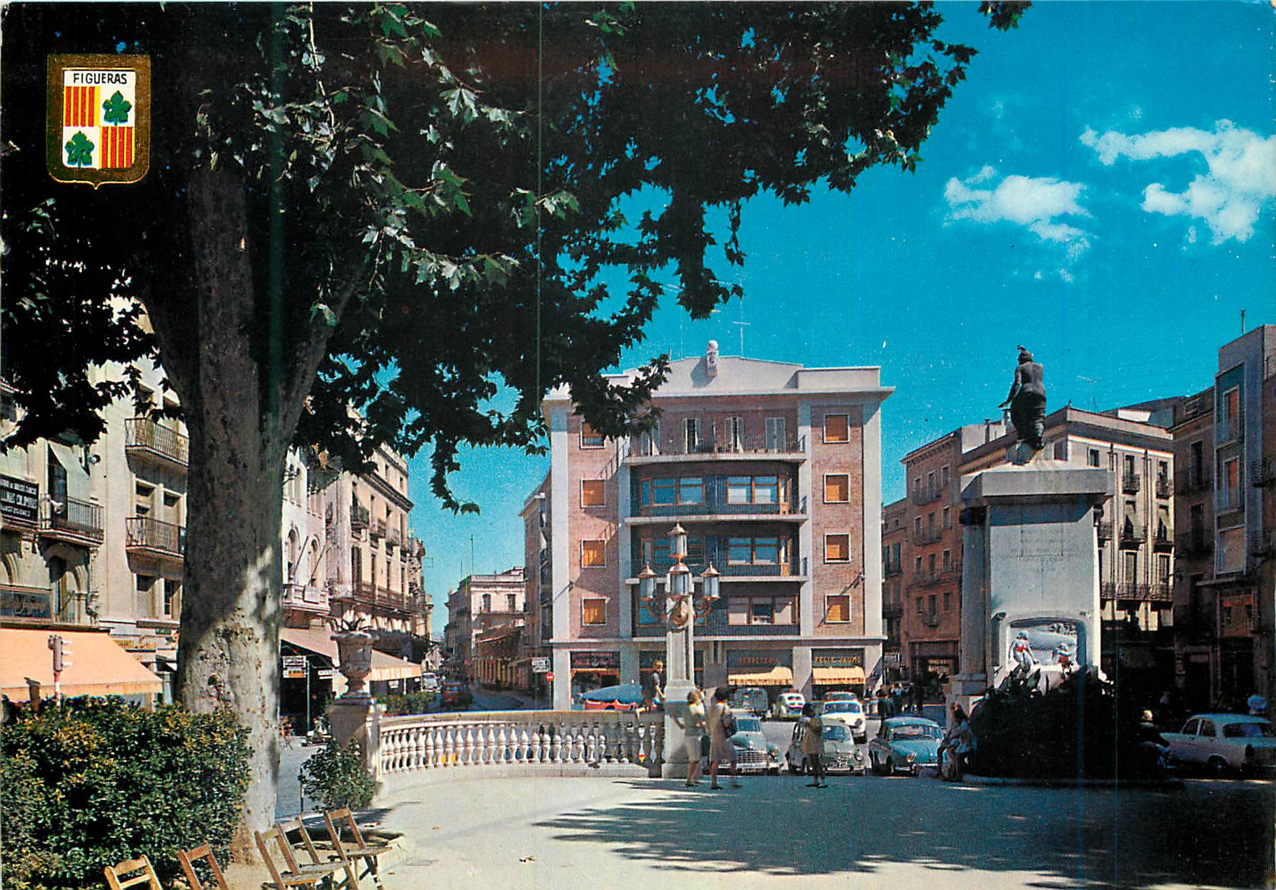 CPM Figueres Avenue et Monument et Monturiol 