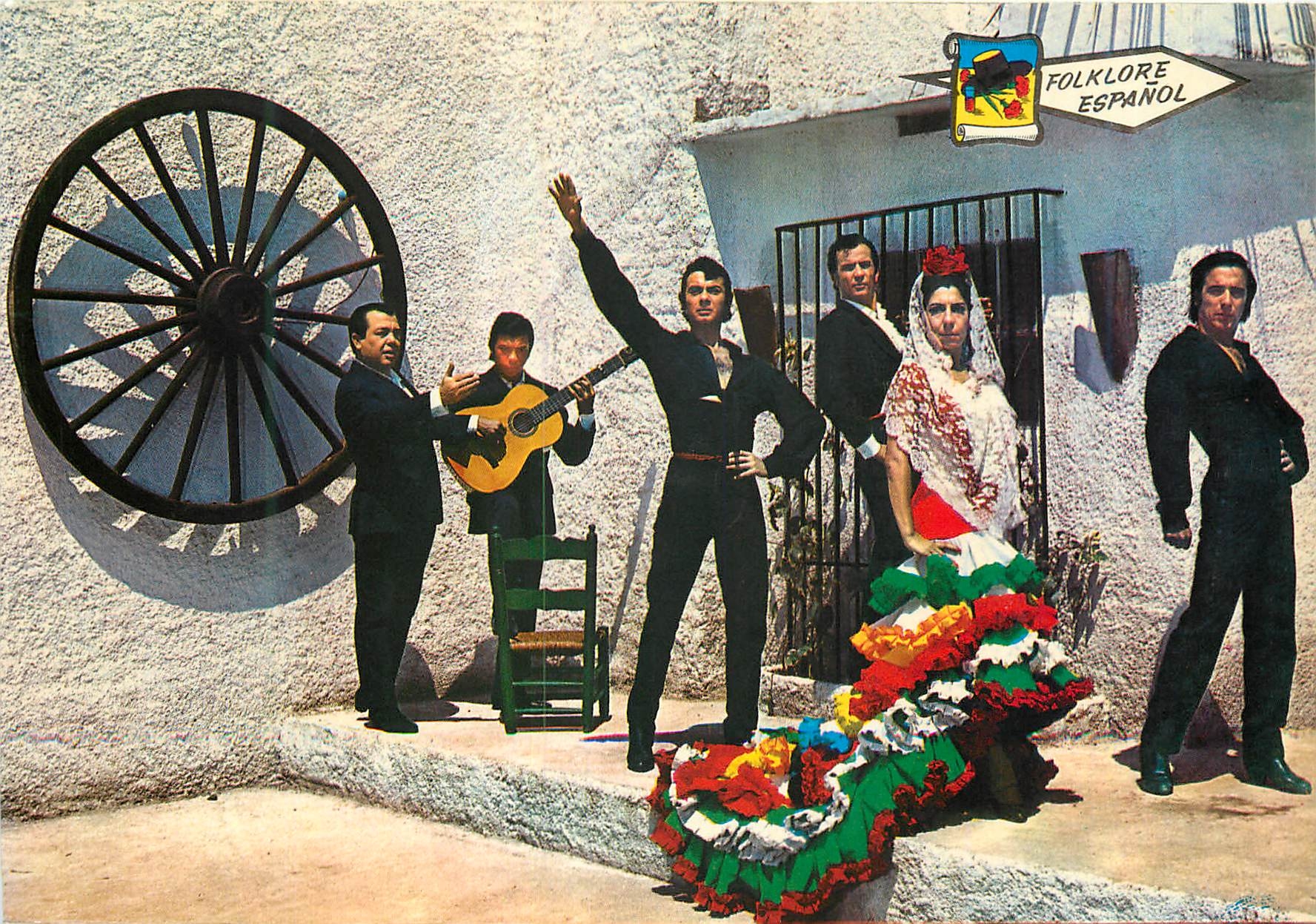 CPM Flamengo Alegrias La Camboria et sa Troupe Gitane Folklore