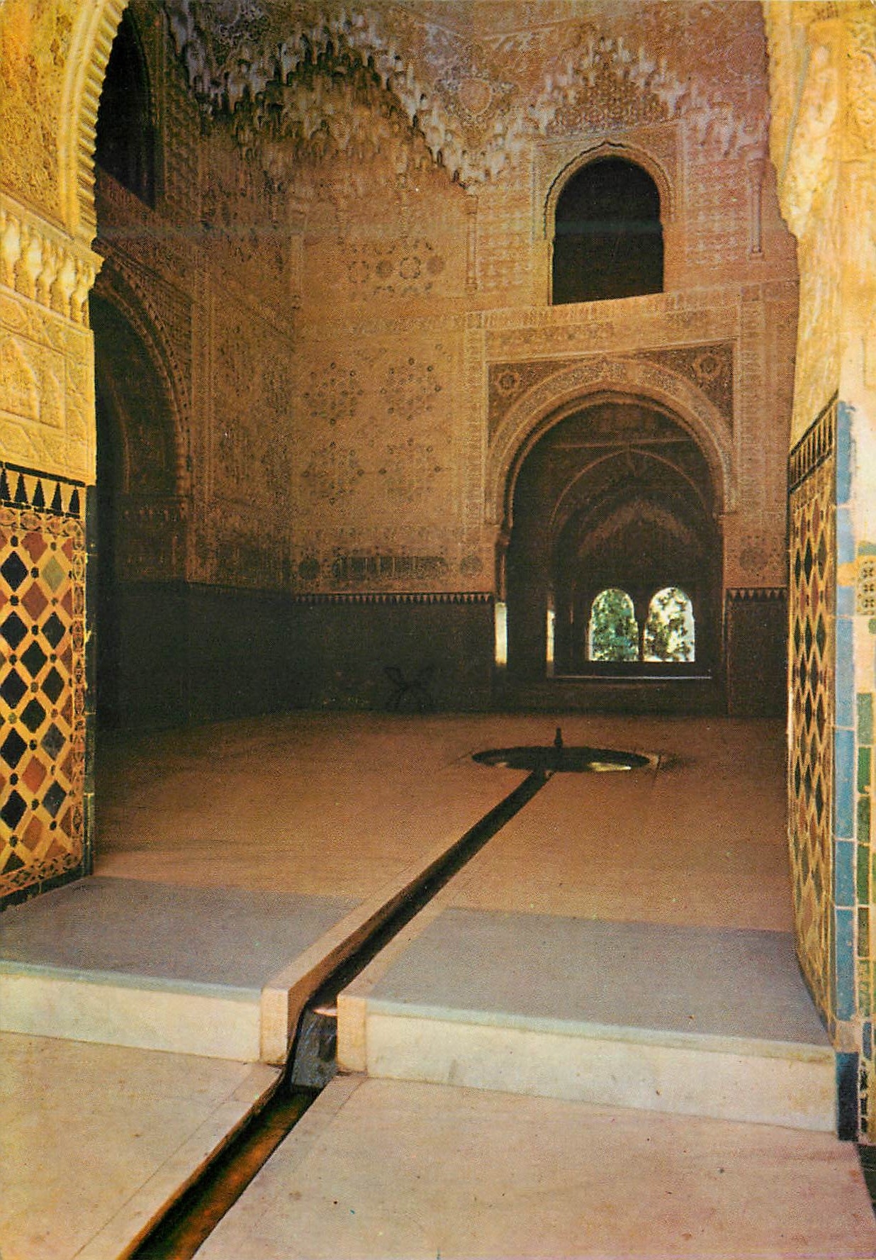CPM Granada Alhambra La Salle des Frres le Mirador de Lindaroja 