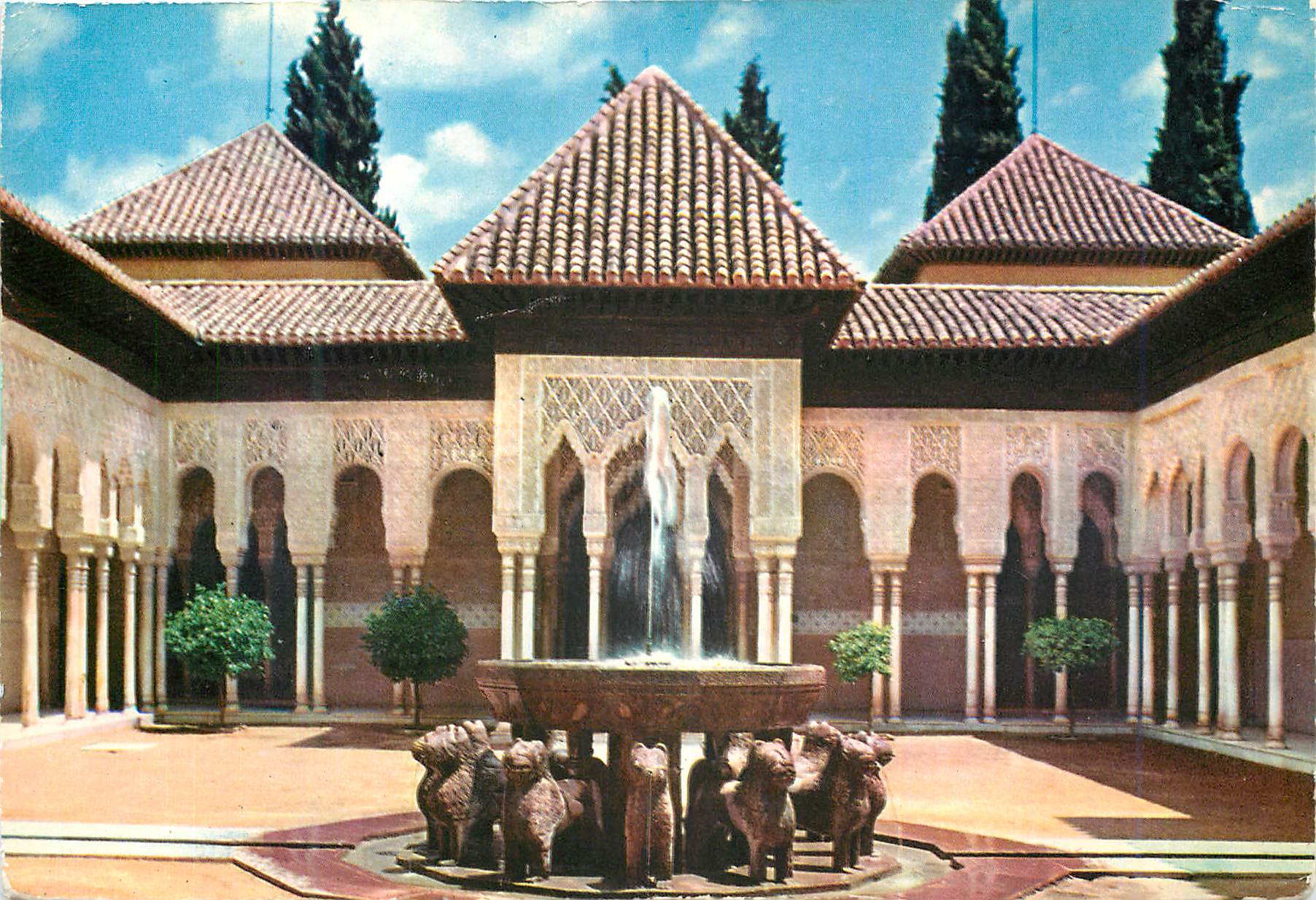CPM Granada Alhambra Lions Court 