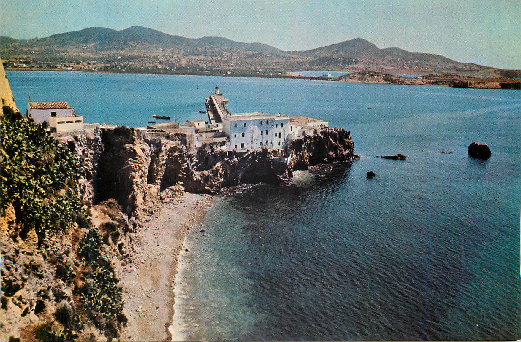 La Peña — depuis les remparts — A. Campañá y J. Puig-Ferrán, série II n° 3609