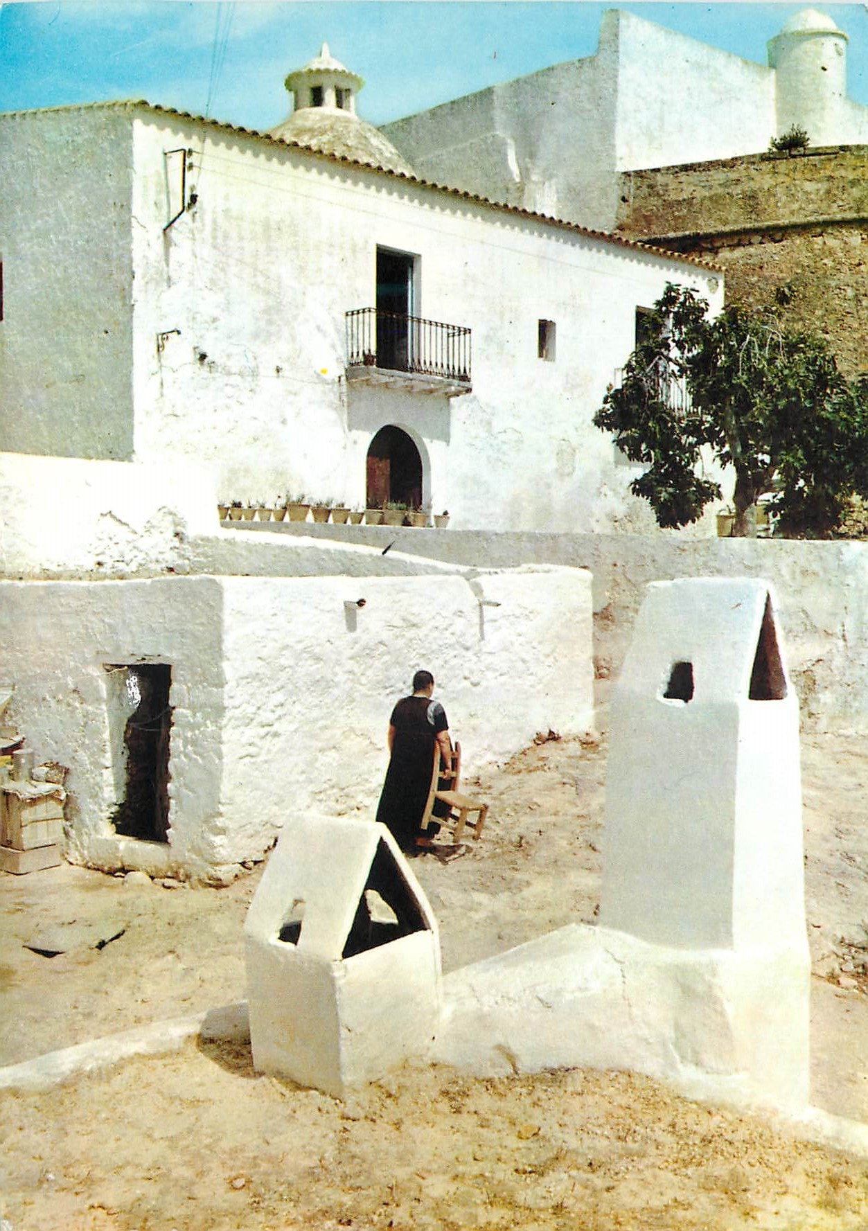 CPM Santa Eulalia del Rio Ibiza L heure de la messe 