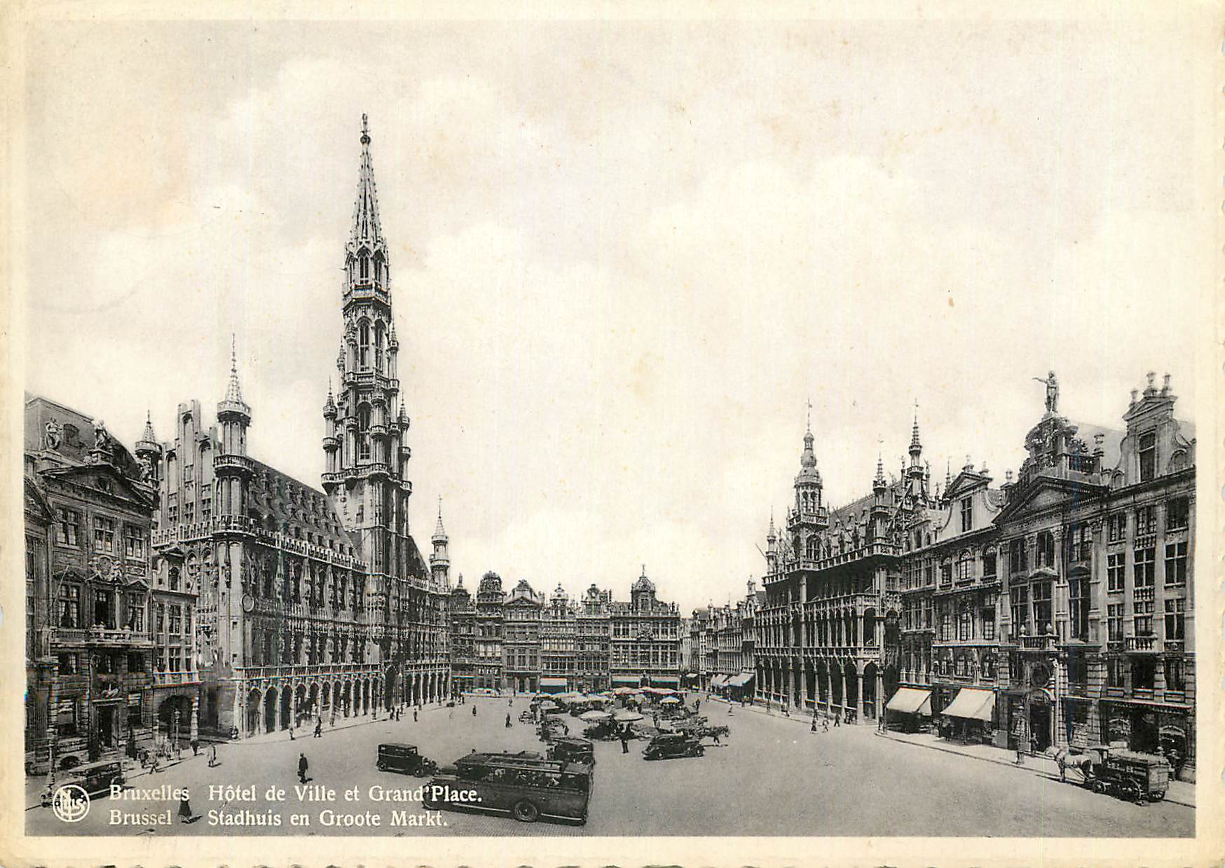 CPM Bruxelles Hotel de Ville et Grand Place 