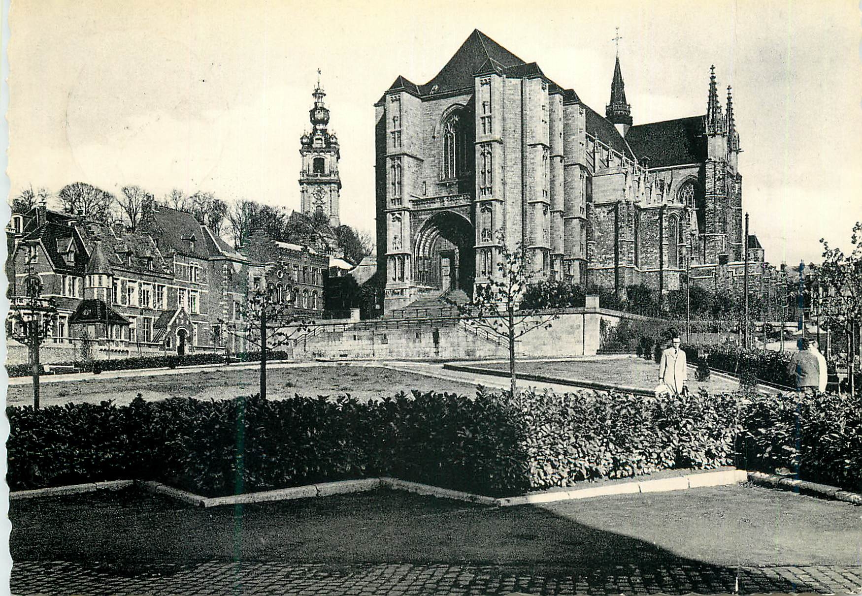 CPM Mons Collegiale Ste Waudru et Beffroi 