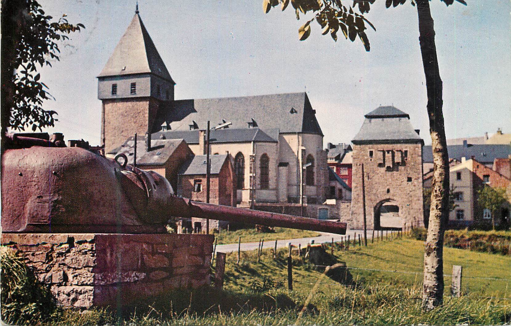 CPM Bastogne Eglise St Pierre Tank Militaria Char d'assaut