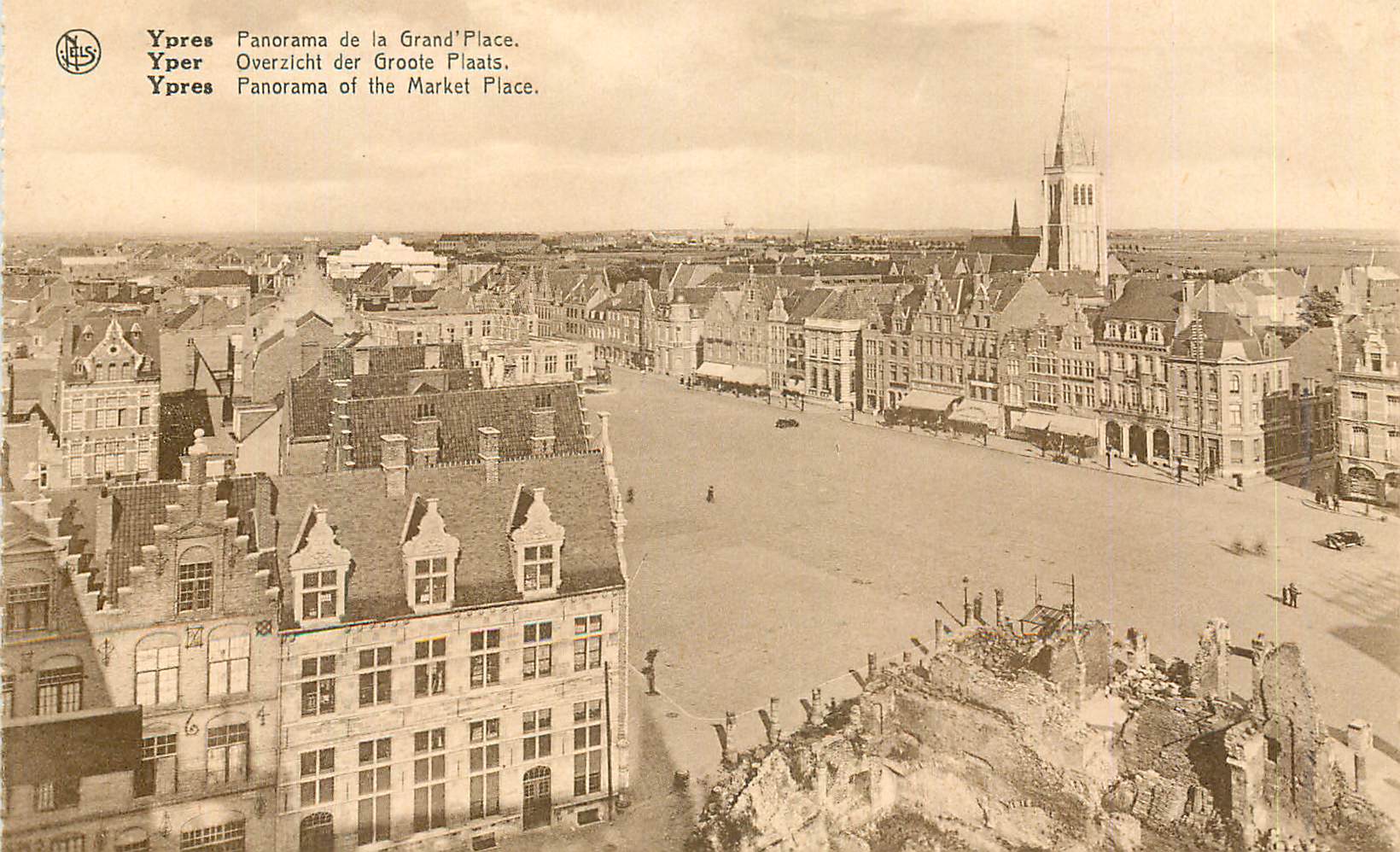 CPM Ypres Panorama de la Grand Place 