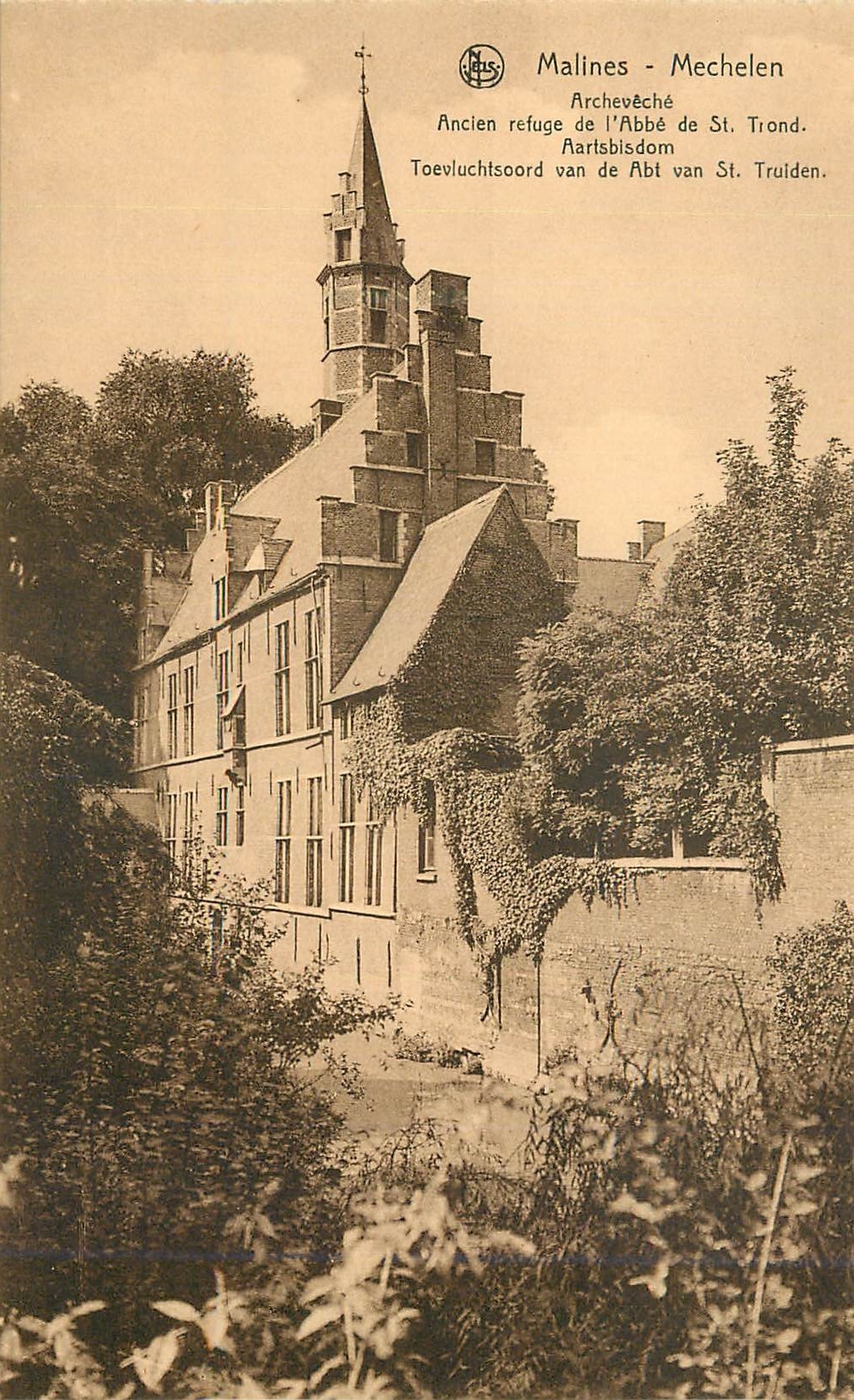 CPM Malines Archeveche Ancien refuge de l Abbe de St Trond 