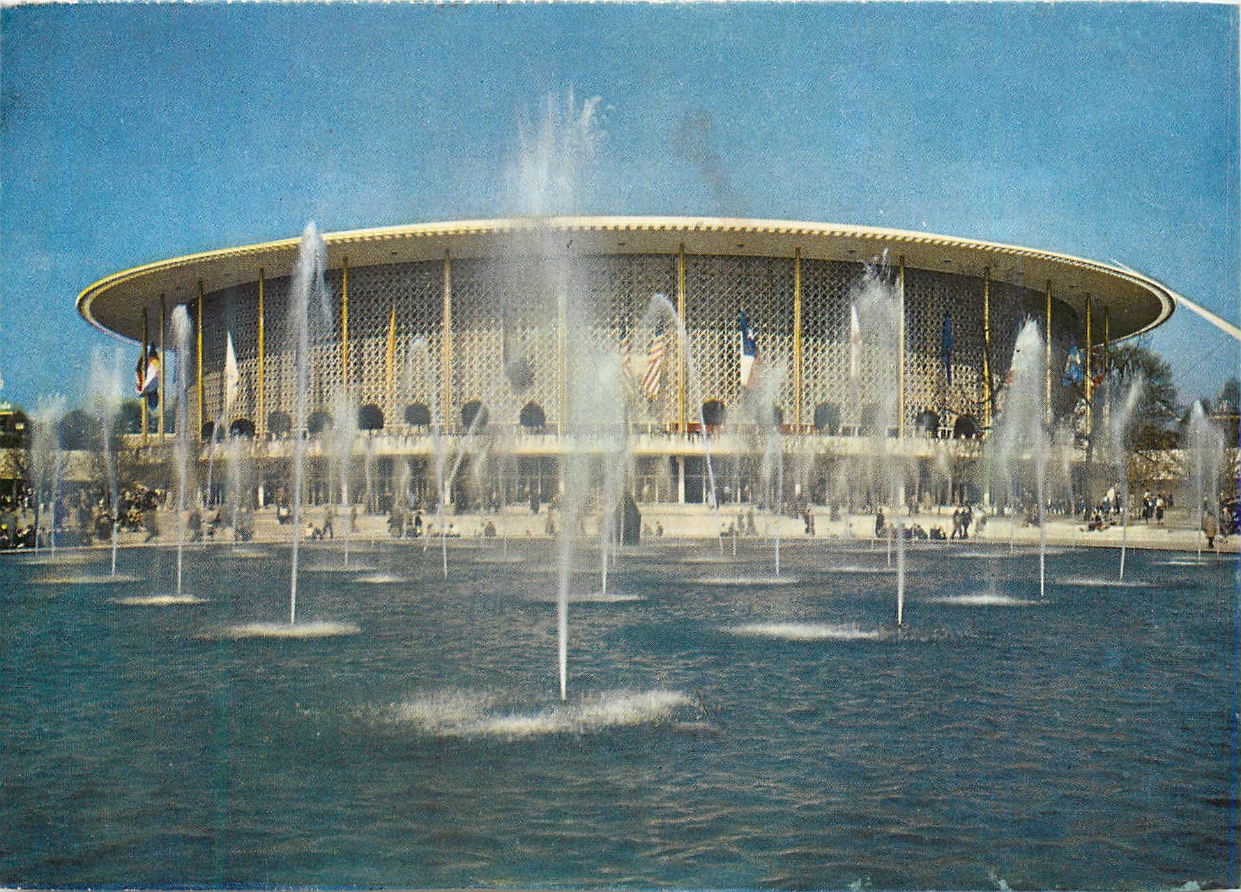CPM Exposition Universelle de Bruxelles Le Pavillon des Etats Unis 
