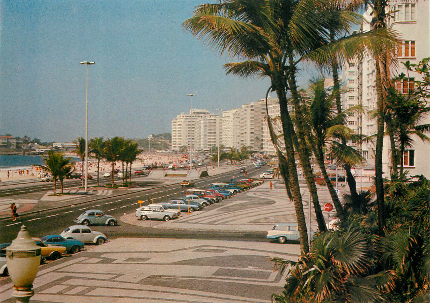 CPM Brasil Turistico Rio de Janeiro Vista parcial de Copacabana 