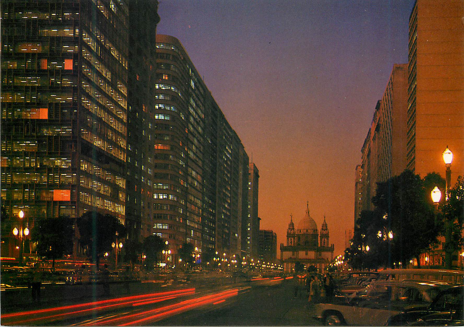 CPM Brasil Turistico Rio de Janeiro Avenida Presidente Vargas a igreja da Candelaria 