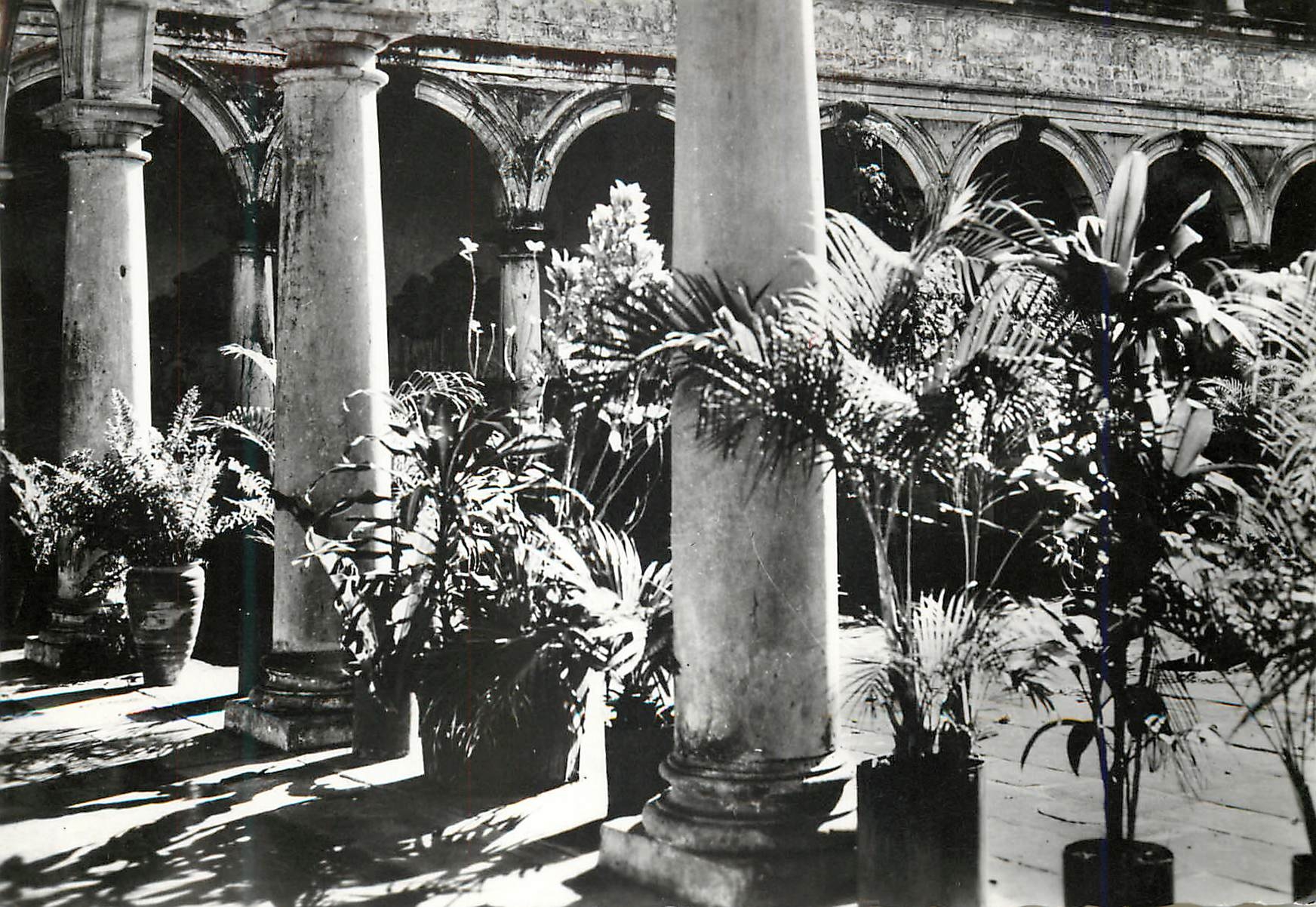 CPM Bresil Salvador Bahia Vieux cloitre portugais 