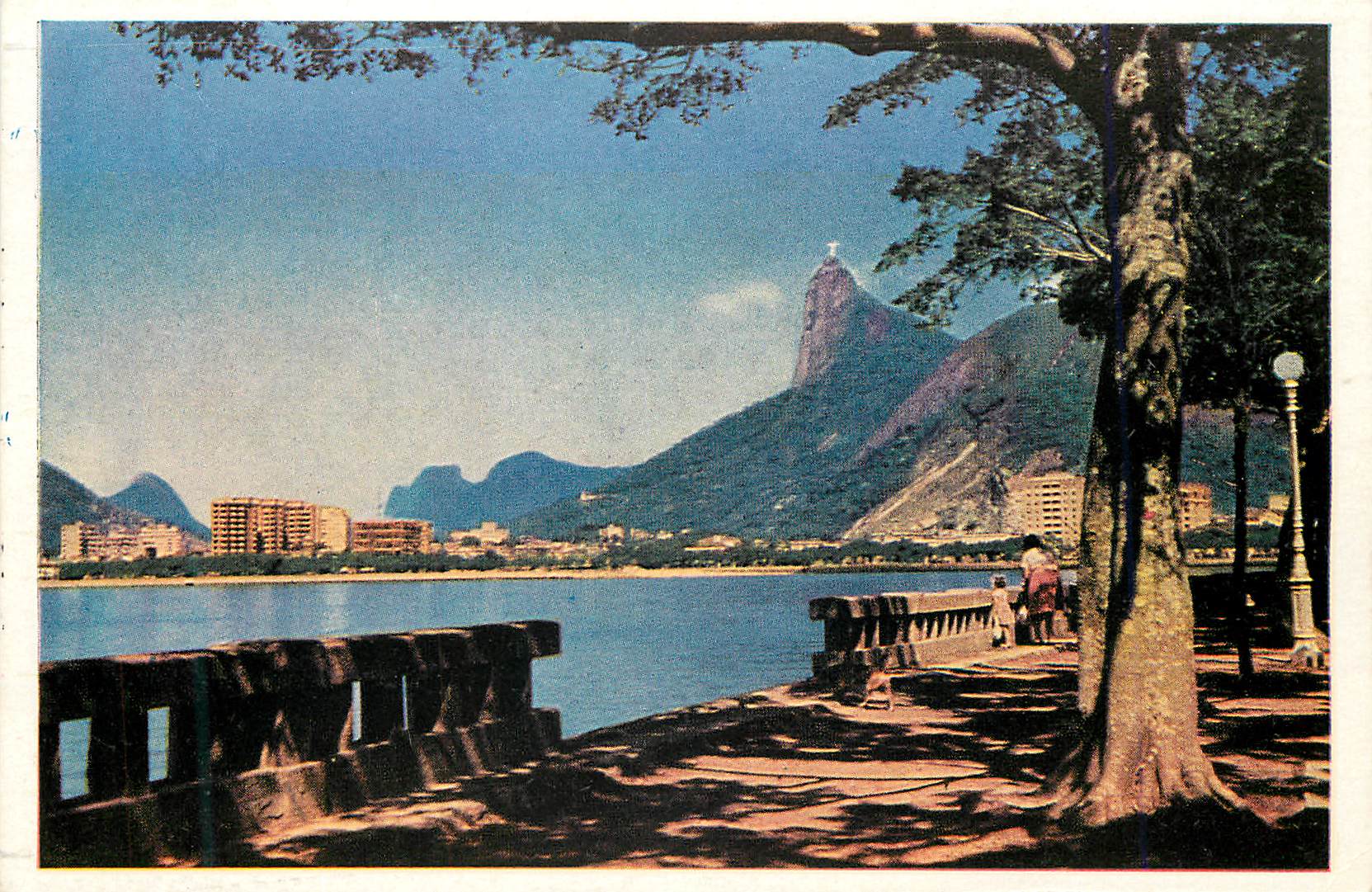 Rio de Janeiro — vue du Corcovado et du Christ Rédempteur — Photo R. Landau 25.8028