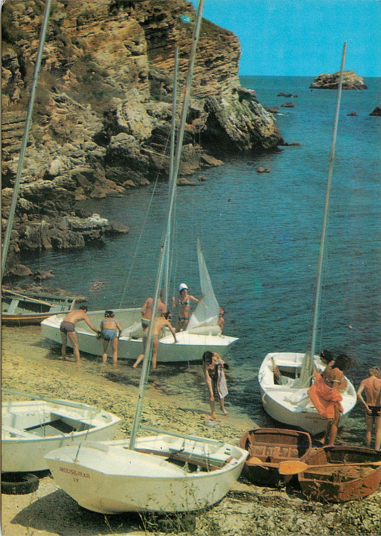 CPM Villegiature Roussalka Bateaux