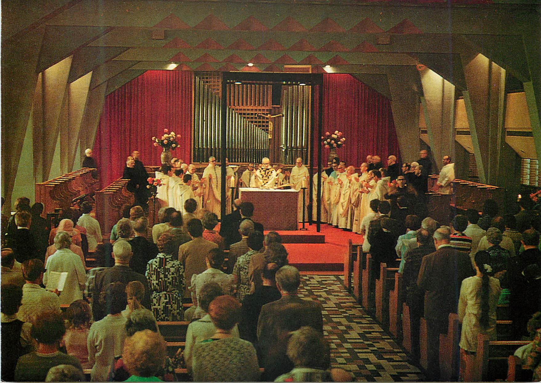 CPM Abbaye benedectine de Saint Benoit du Lac Quebec Canada Eucharistie du fete de Saint Benoit 