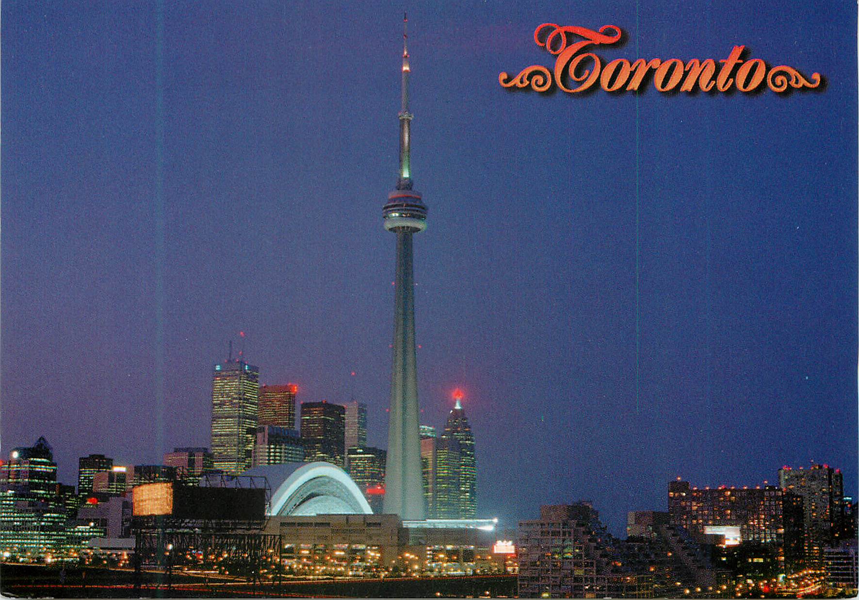 CPM Toronto Ontario Canada Une photo nocturne tres lumineuse de la Queen City 