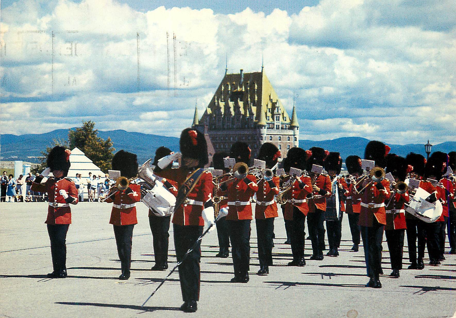 CPM Quebec Militaria