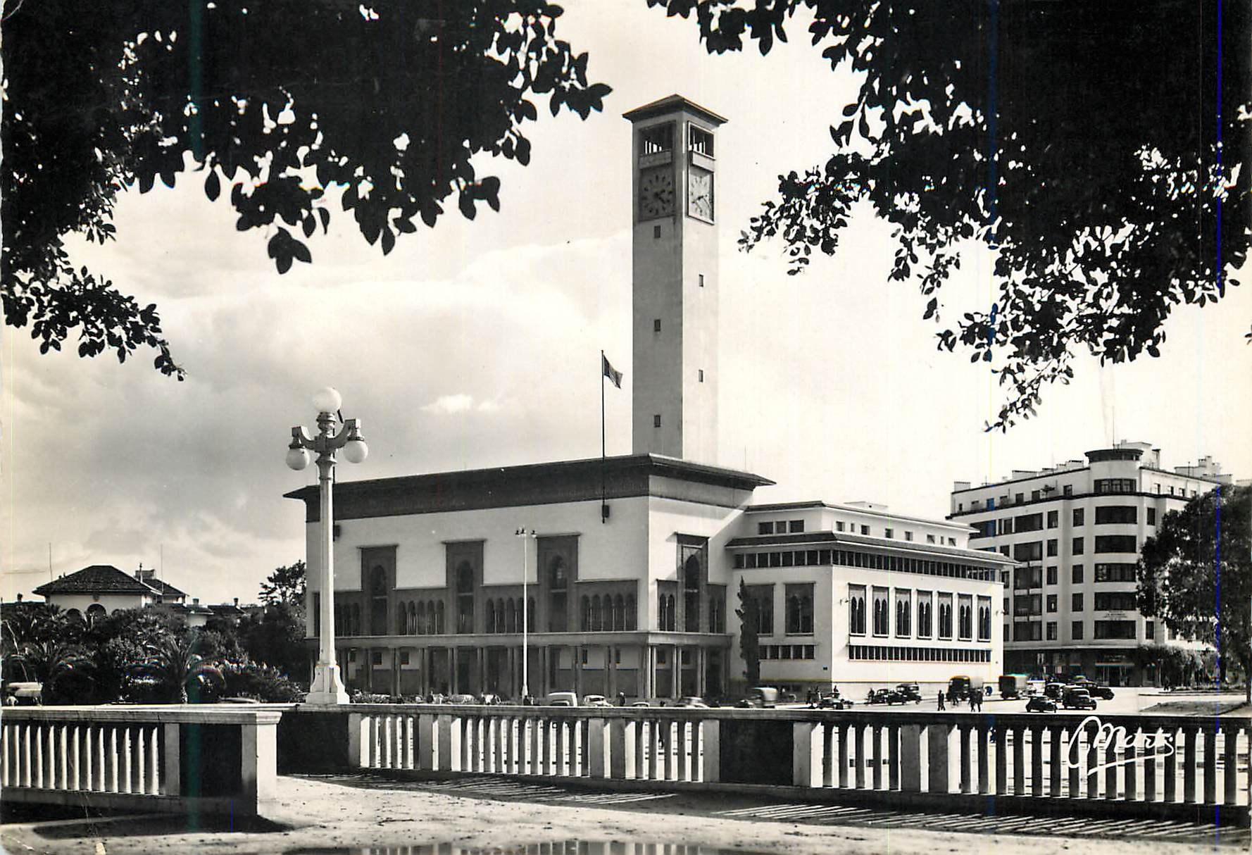 CPM Casablanca La Place Lyautey et l Hotel de Ville 