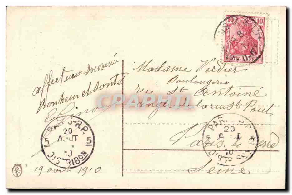 Enfant offrant des fleurs et une carte — Bonne fête — éditeur non visible — Rückseite