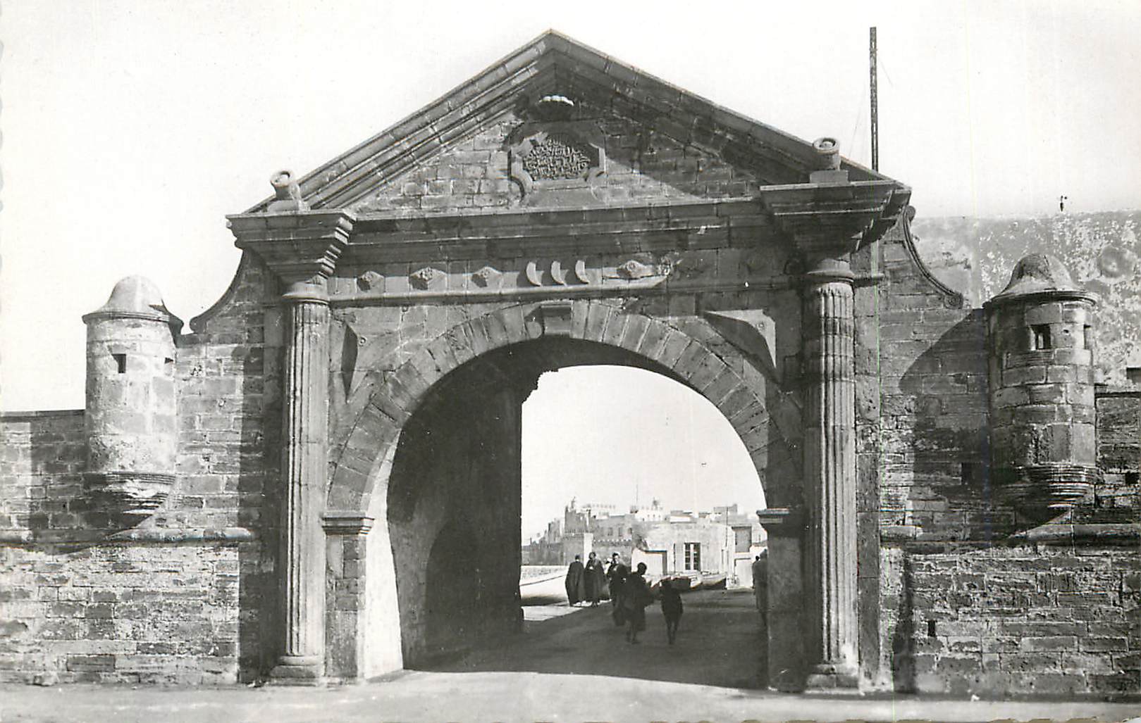 CPM Mogador porte de la marine