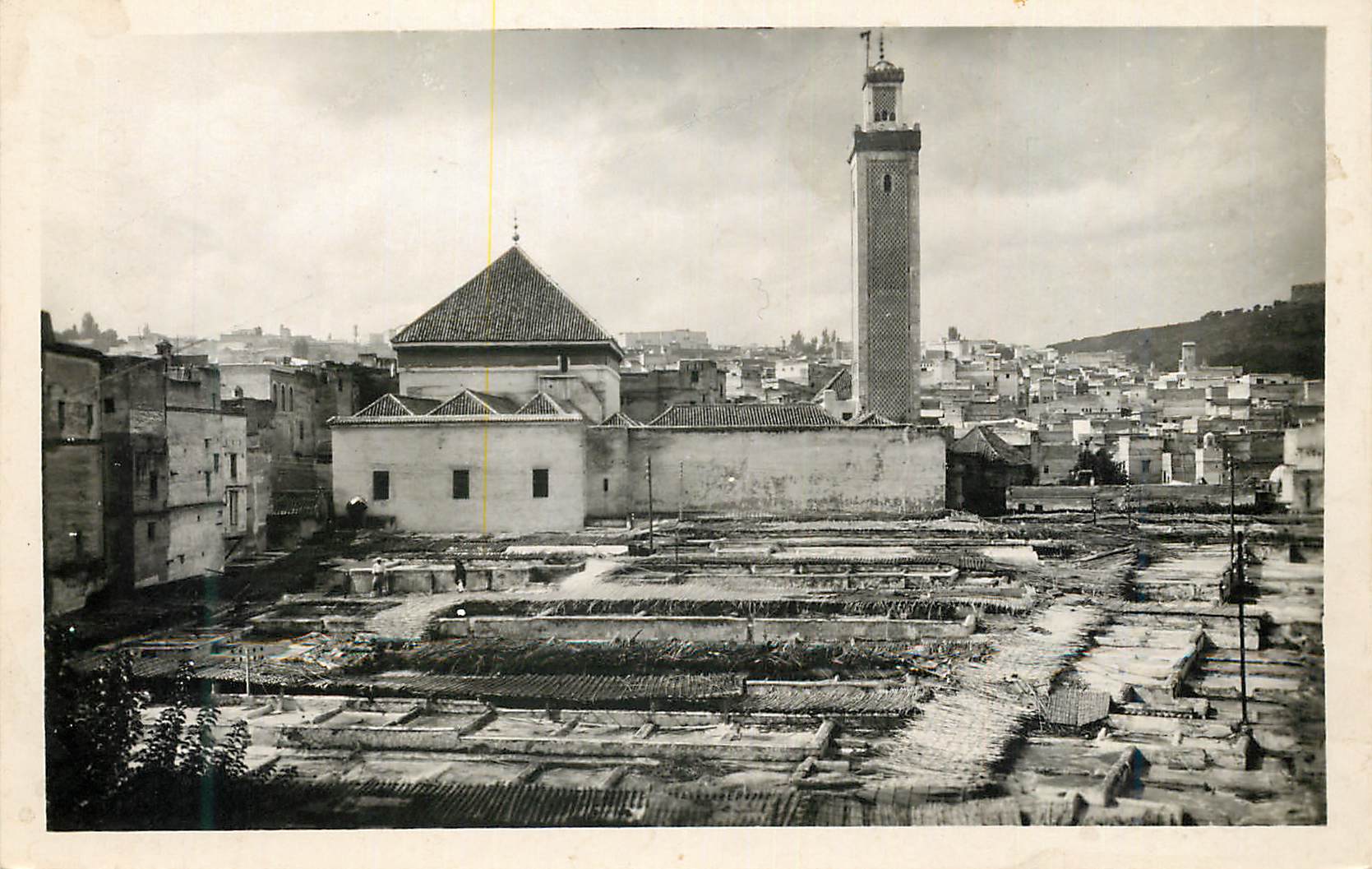 CPM Fes vue generale de la zaouia de moulay idriss