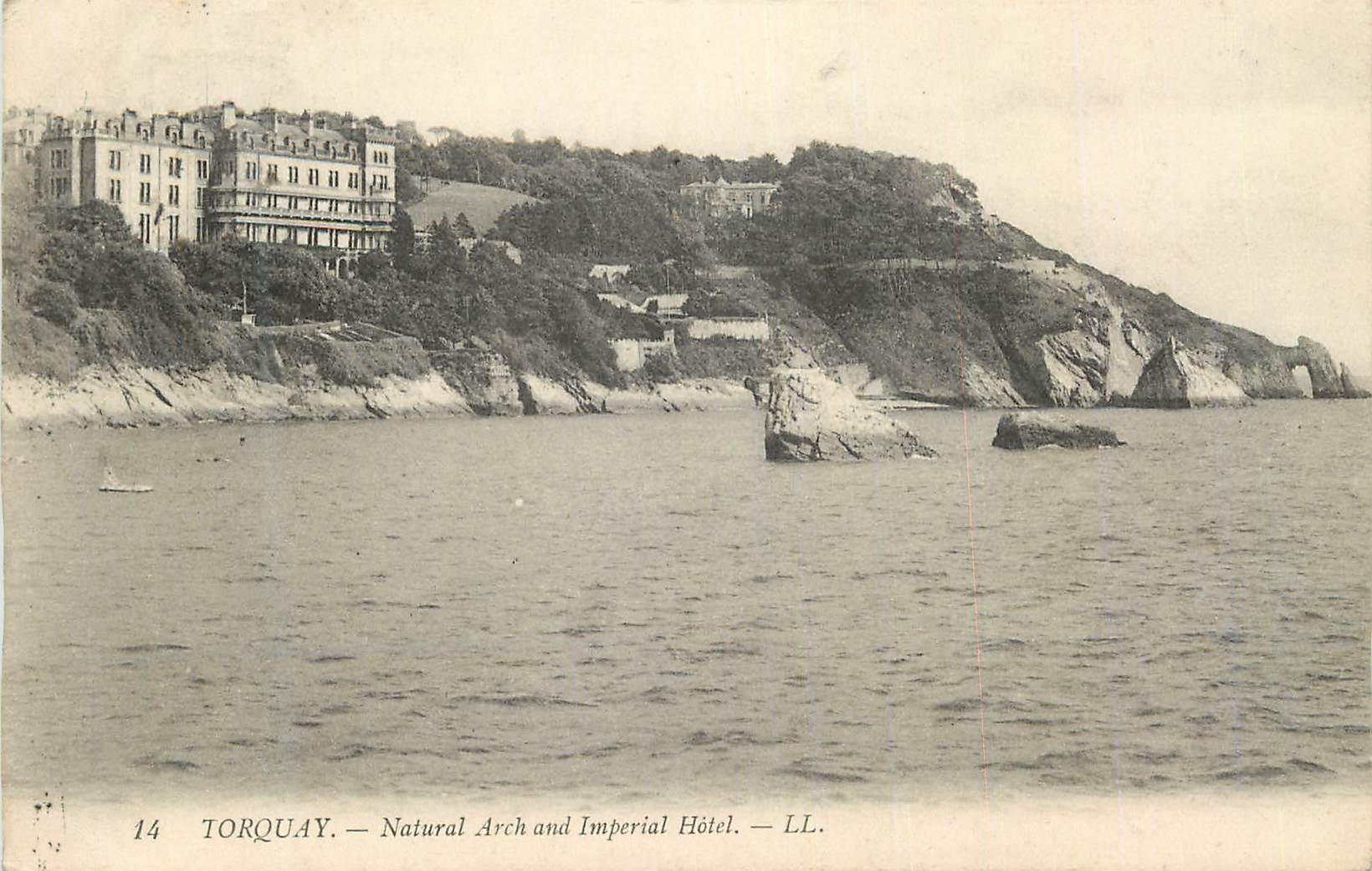 CPA Torquay Natural Arch and Imerial Hotel