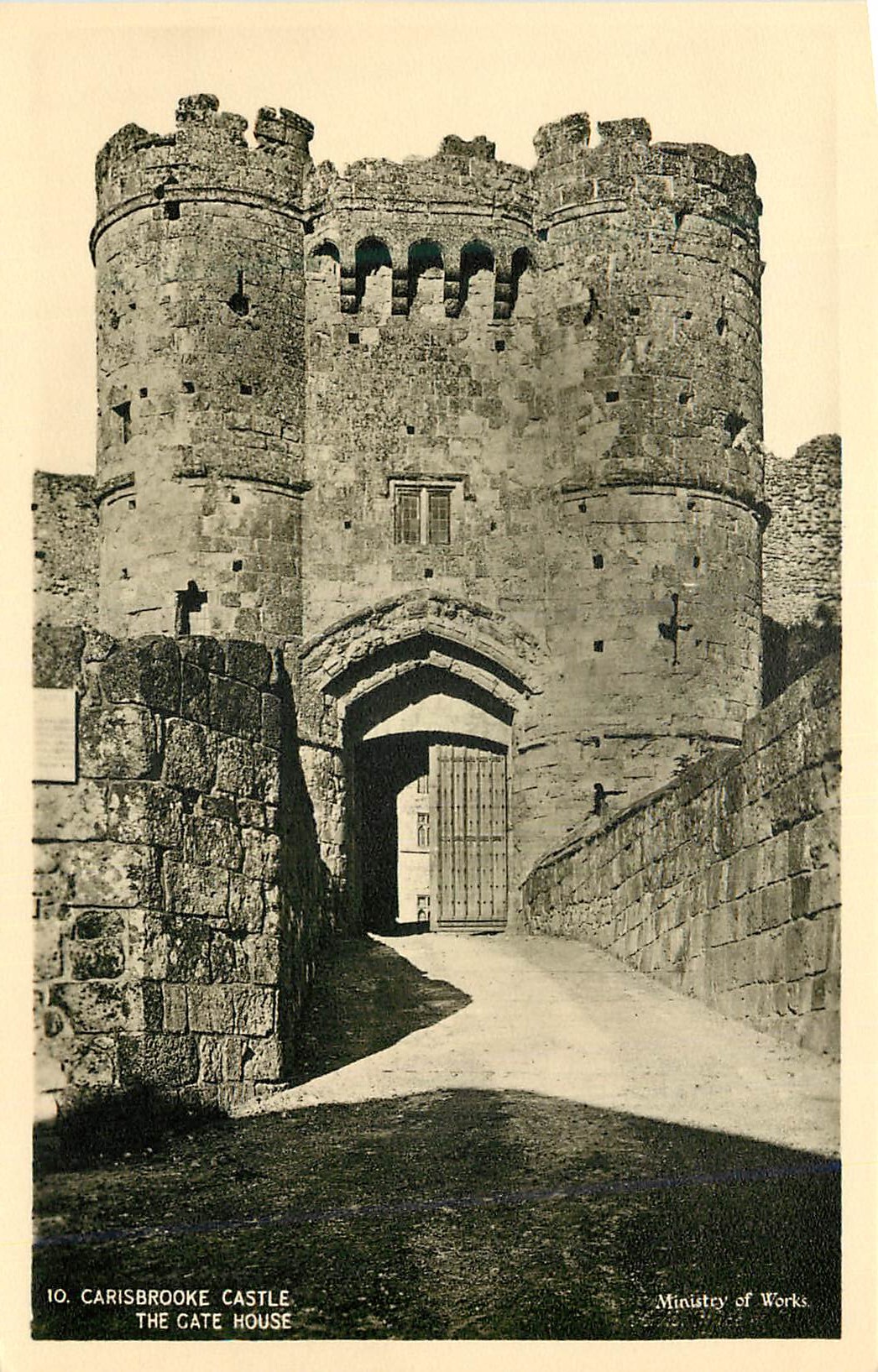 CPA Carisbrooke castle the cate house england