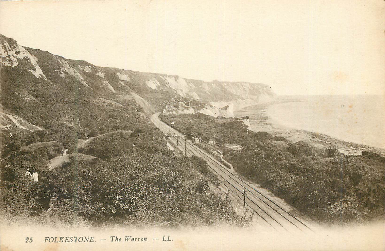 CPA folkeston the warren