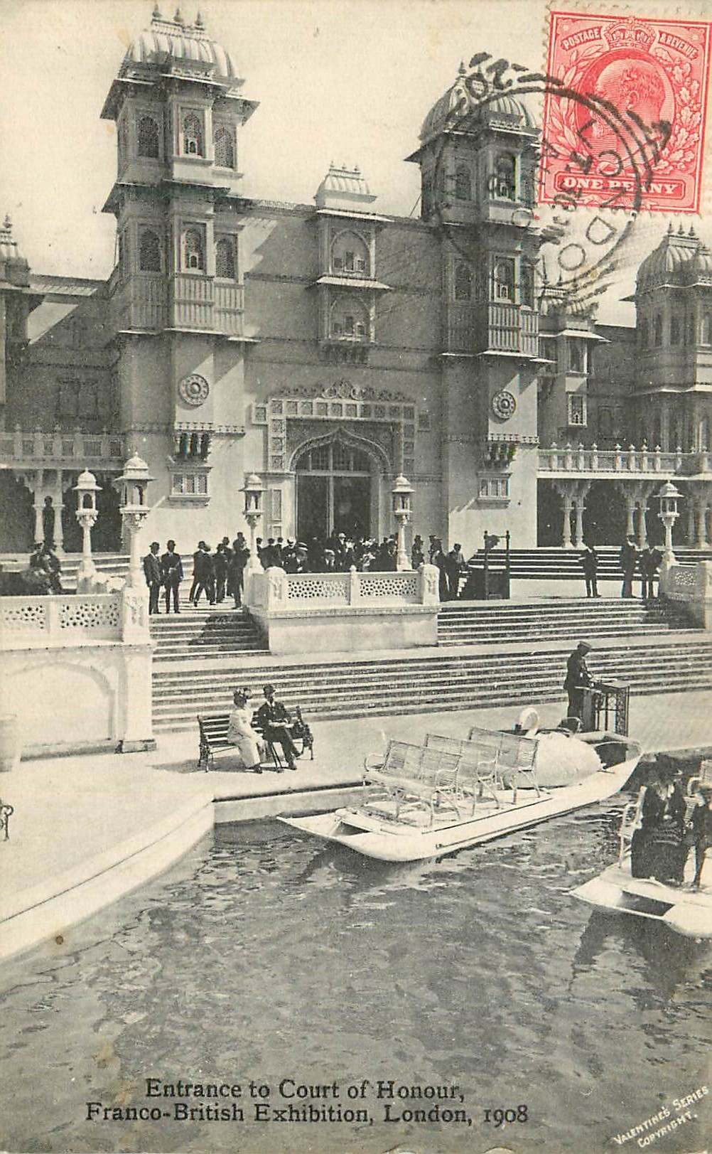CPA London entrance to court of honoun franco british exhibition