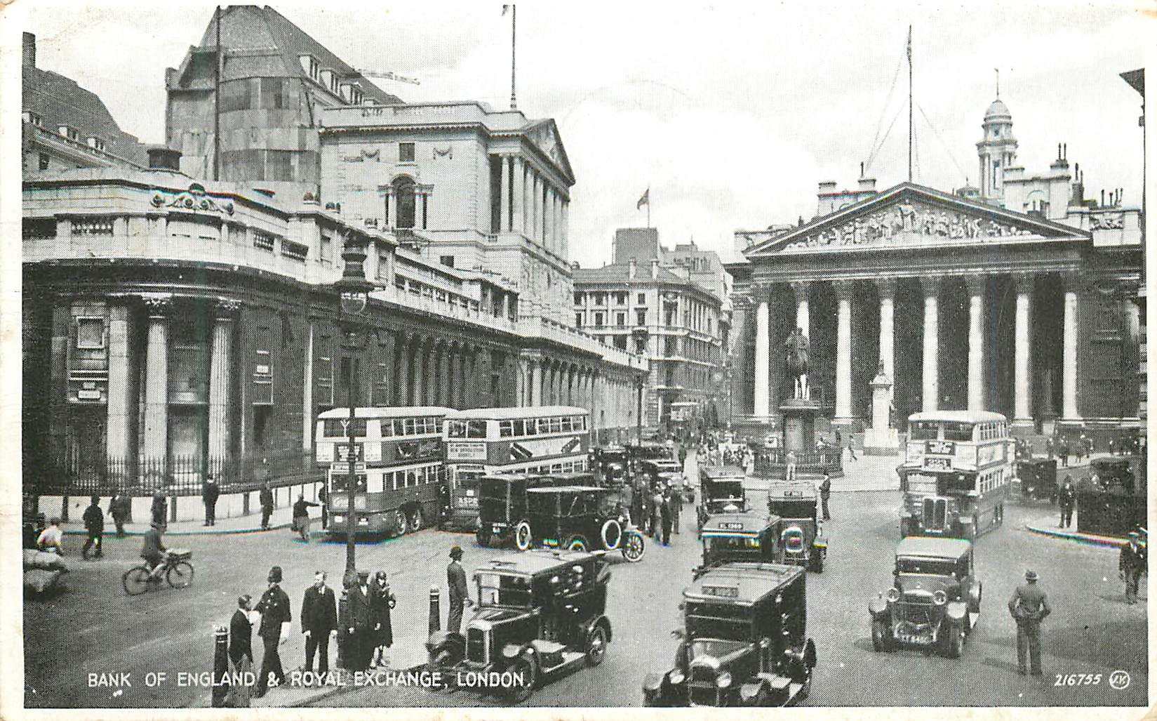 Bank of England & Royal Exchange, London — Valentine's Postcard, n° 216755