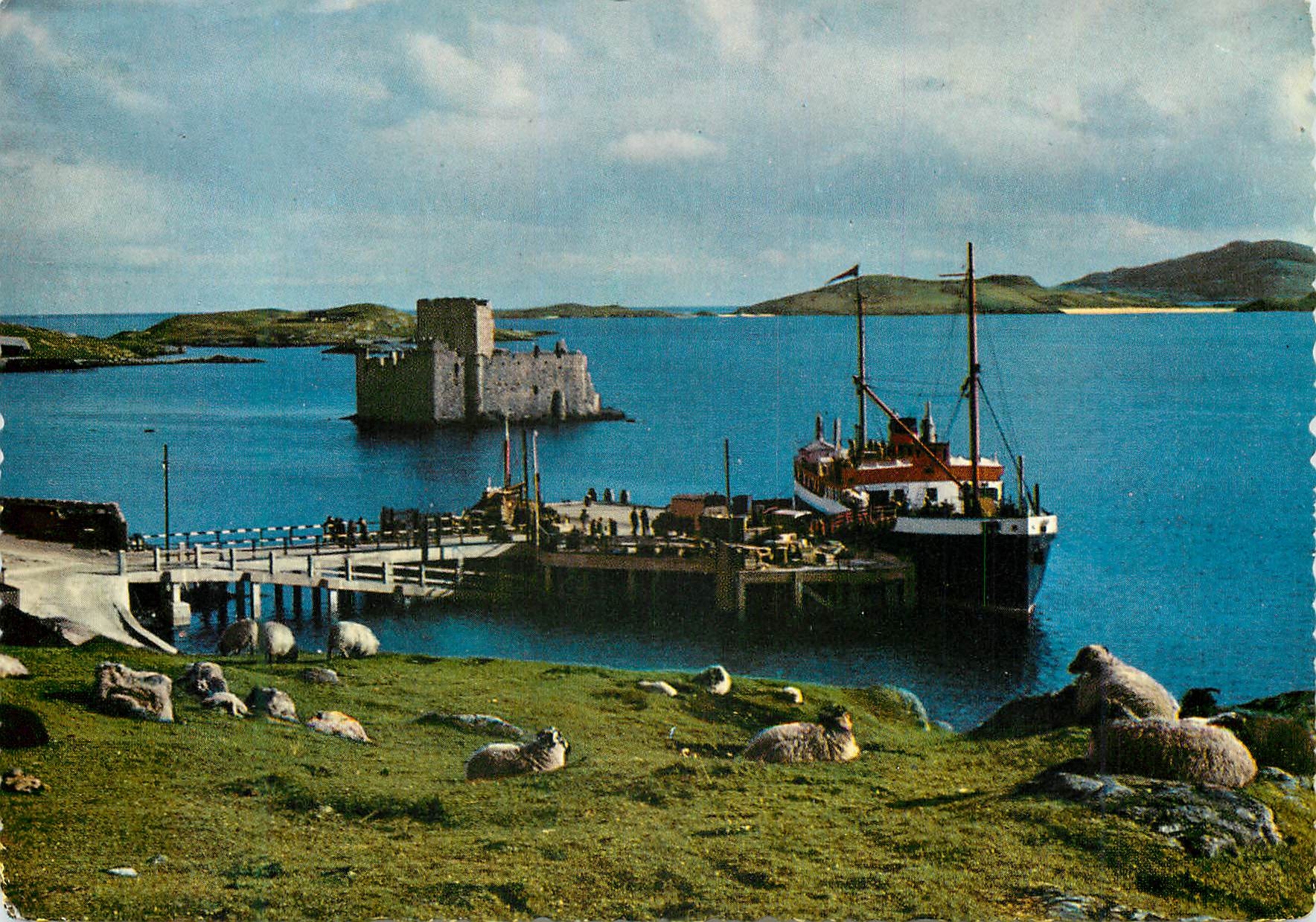 CPM Kissmull castle castlebay barra inverness shire Bateau