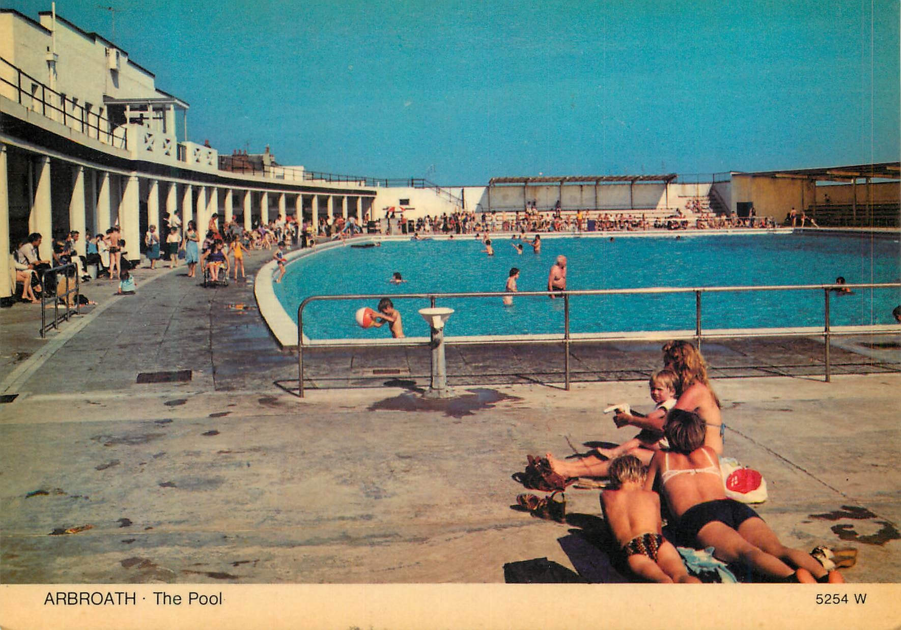 CPM Arbroath the pool