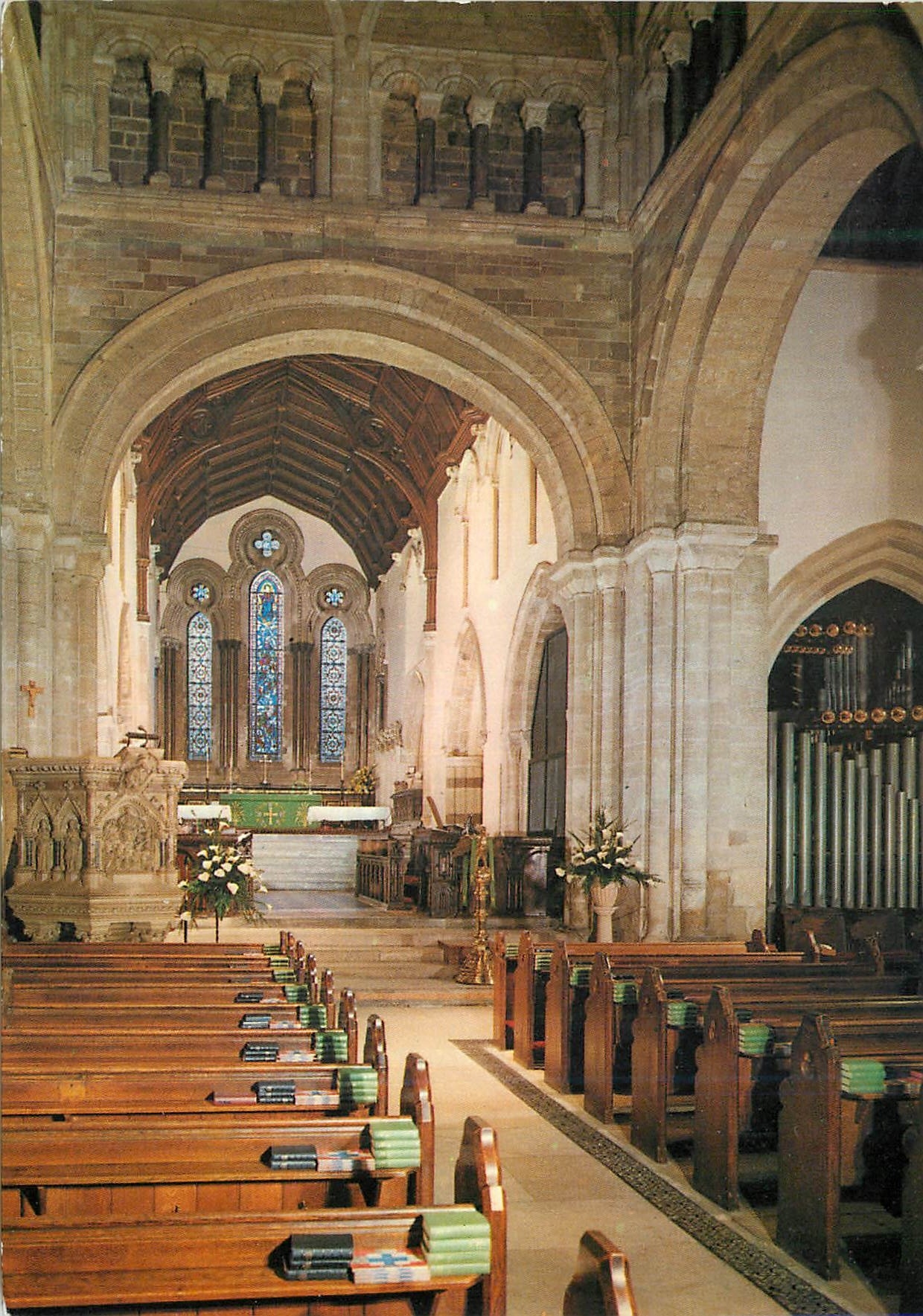 Intérieur de l'église de Wimborne Minster — Dorset — Charles Skilton & Fry Ltd, n° 094